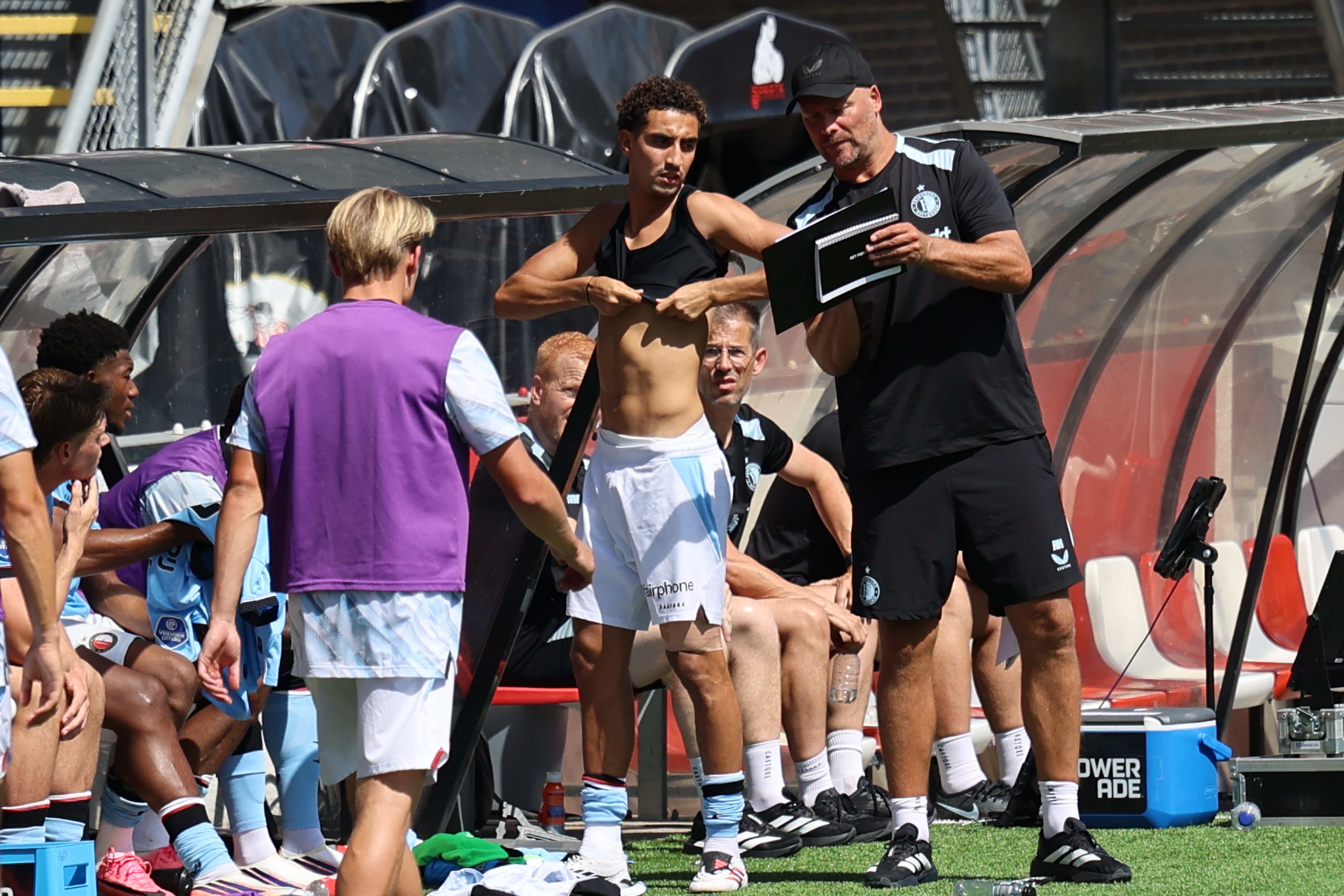 933a5238