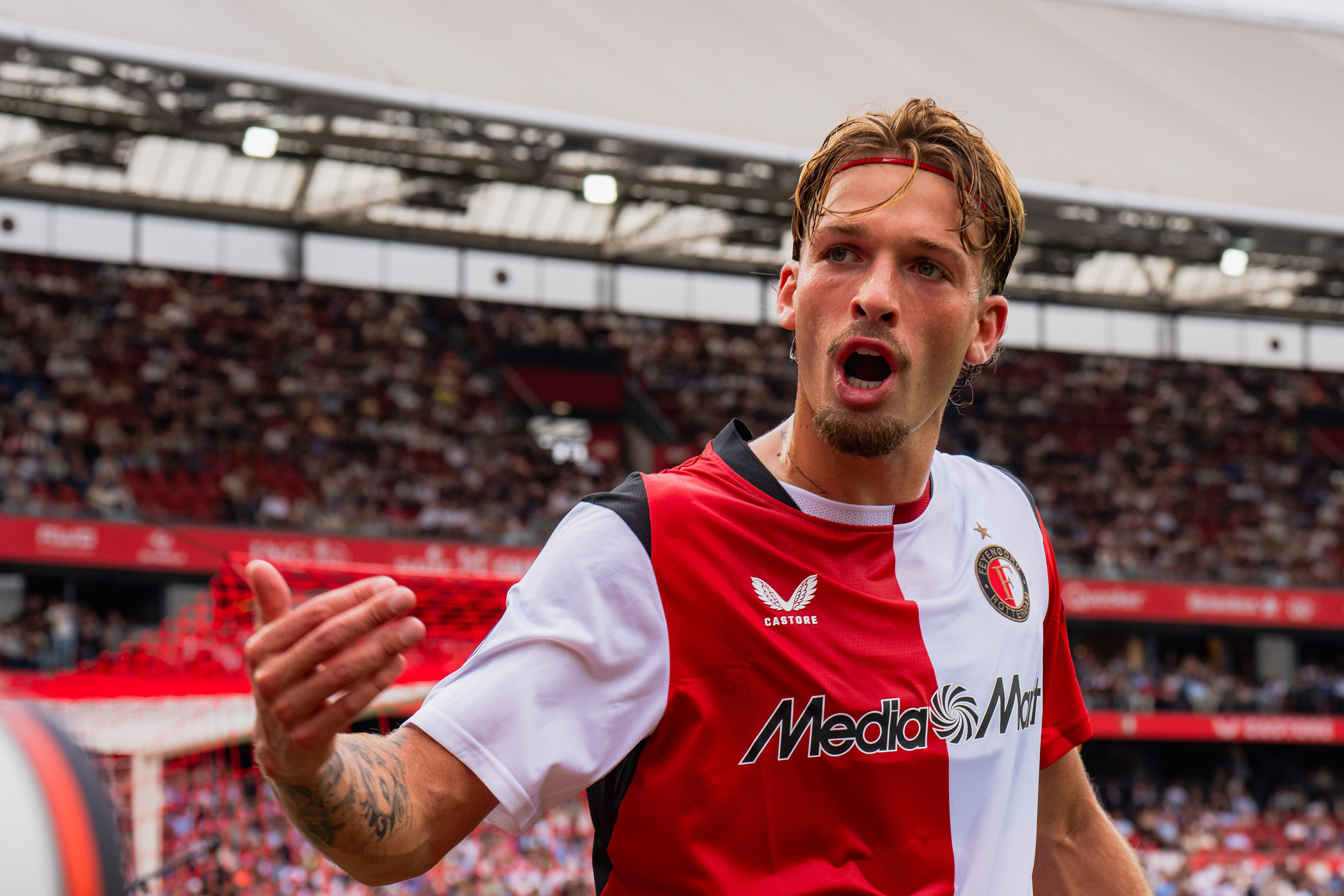 Valente duidelijk na puntenverlies: "Kopjes omhoog en weer door"