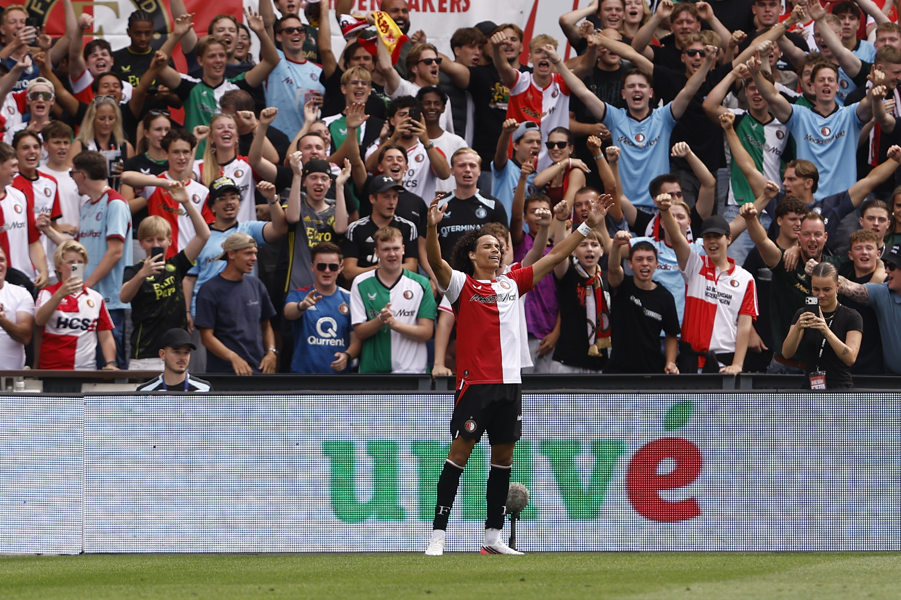 Analyse: Feyenoord verliest opnieuw de controle en blijft ongevaarlijk uit spelhervattingen