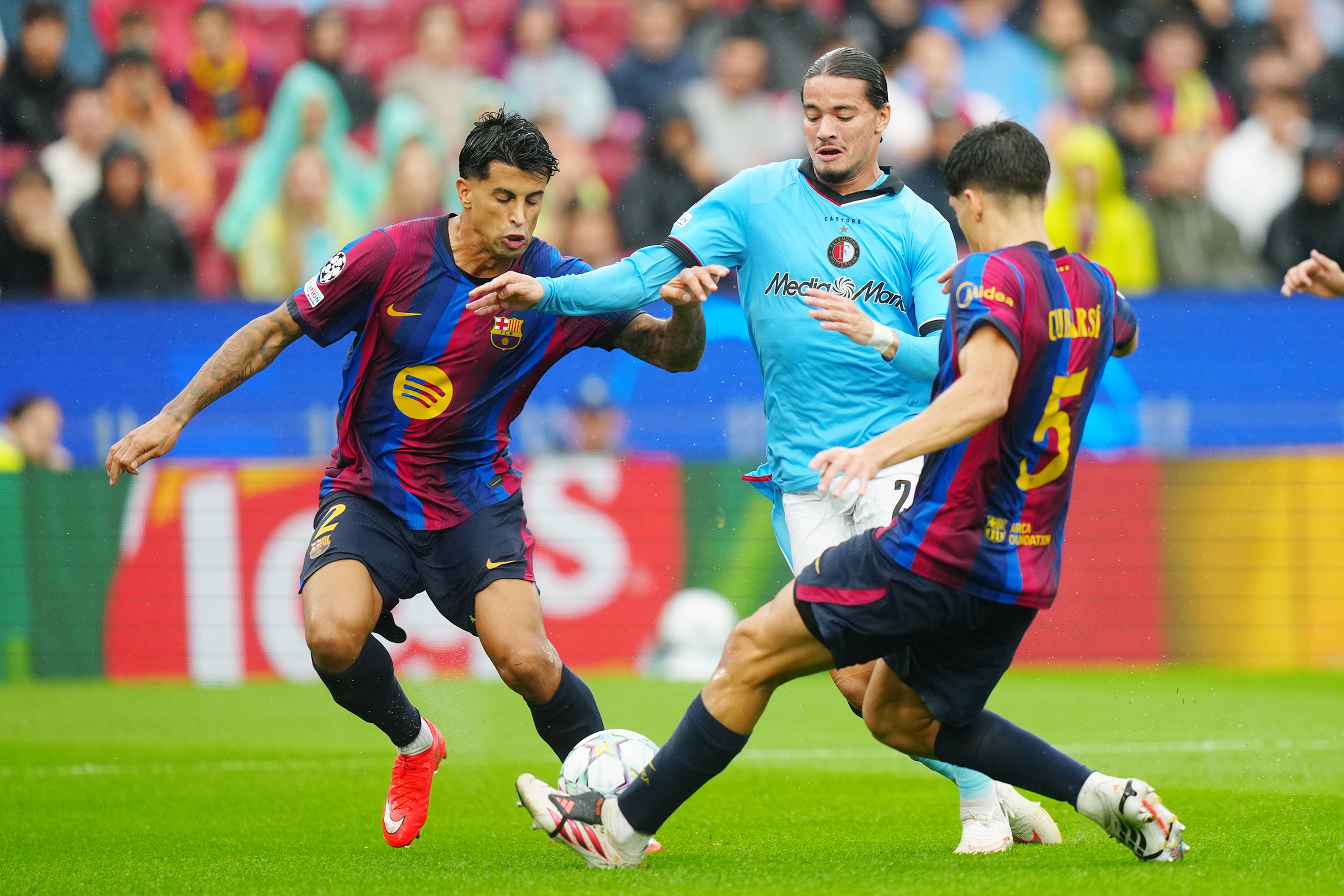 LIVE • FC Barcelona - Feyenoord 2-0 [1H]