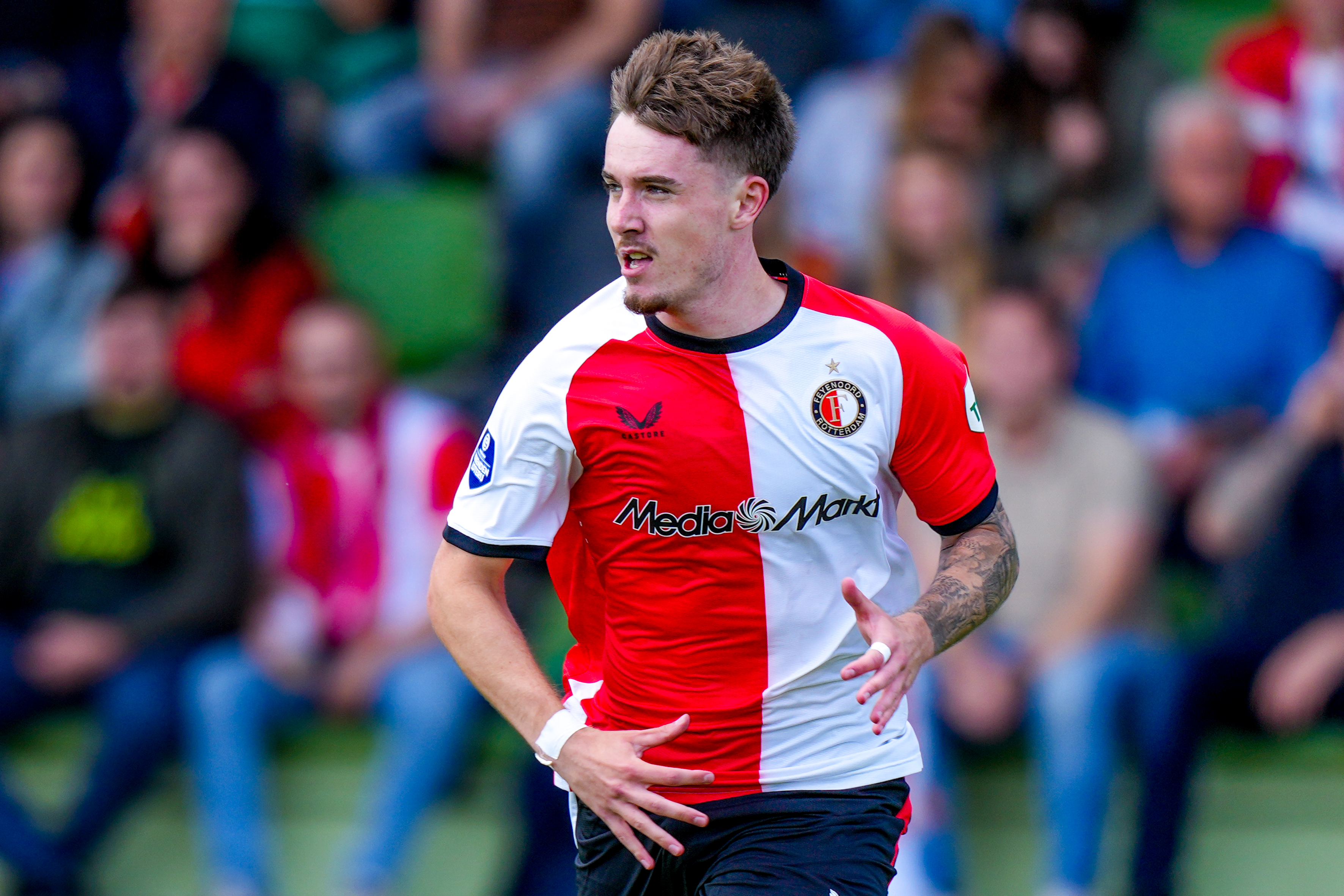 Wålemark openhartig over kritiek bij Feyenoord: "Ik verloor een stukje van mezelf"