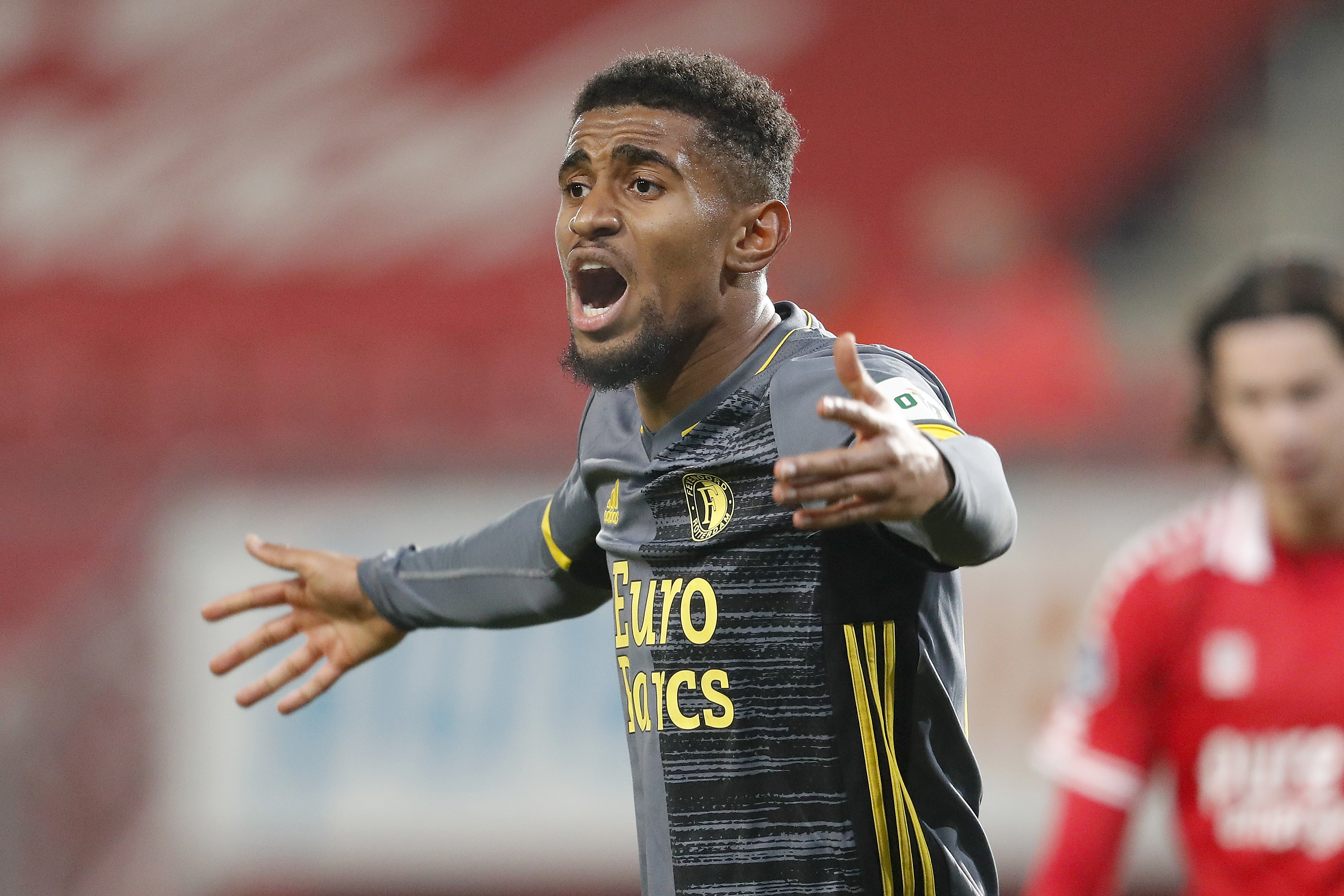 reiss-nelson-pro-shots2