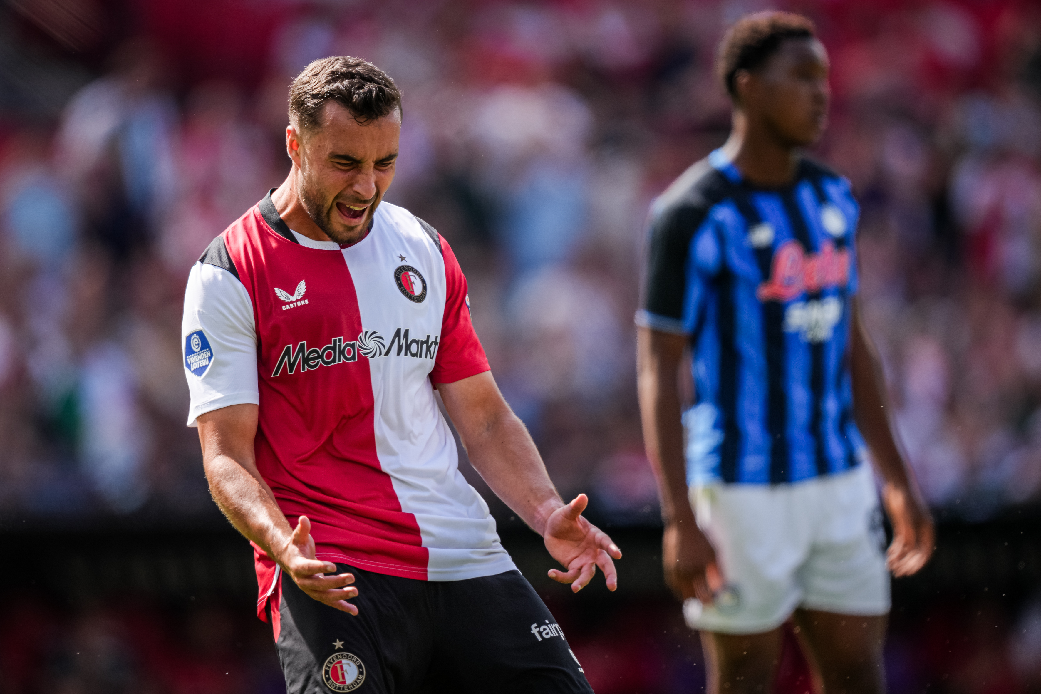Vanhoutte voelt zich thuis bij Feyenoord: "Vanaf het eerste moment voelde ik de passie"