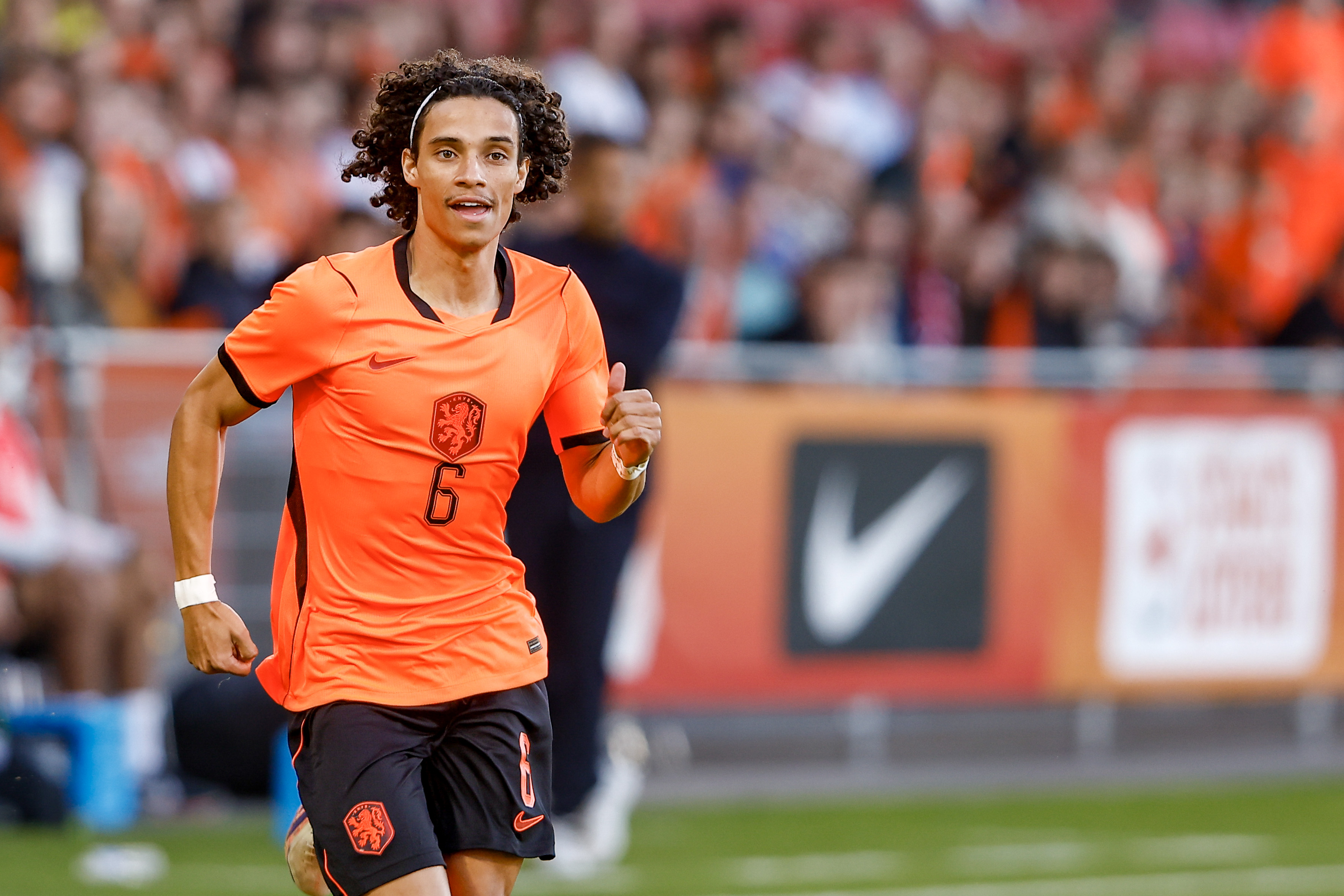 Zechiël en Read spelen volledige wedstrijd bij doelpuntloos gelijkspel Jong Oranje