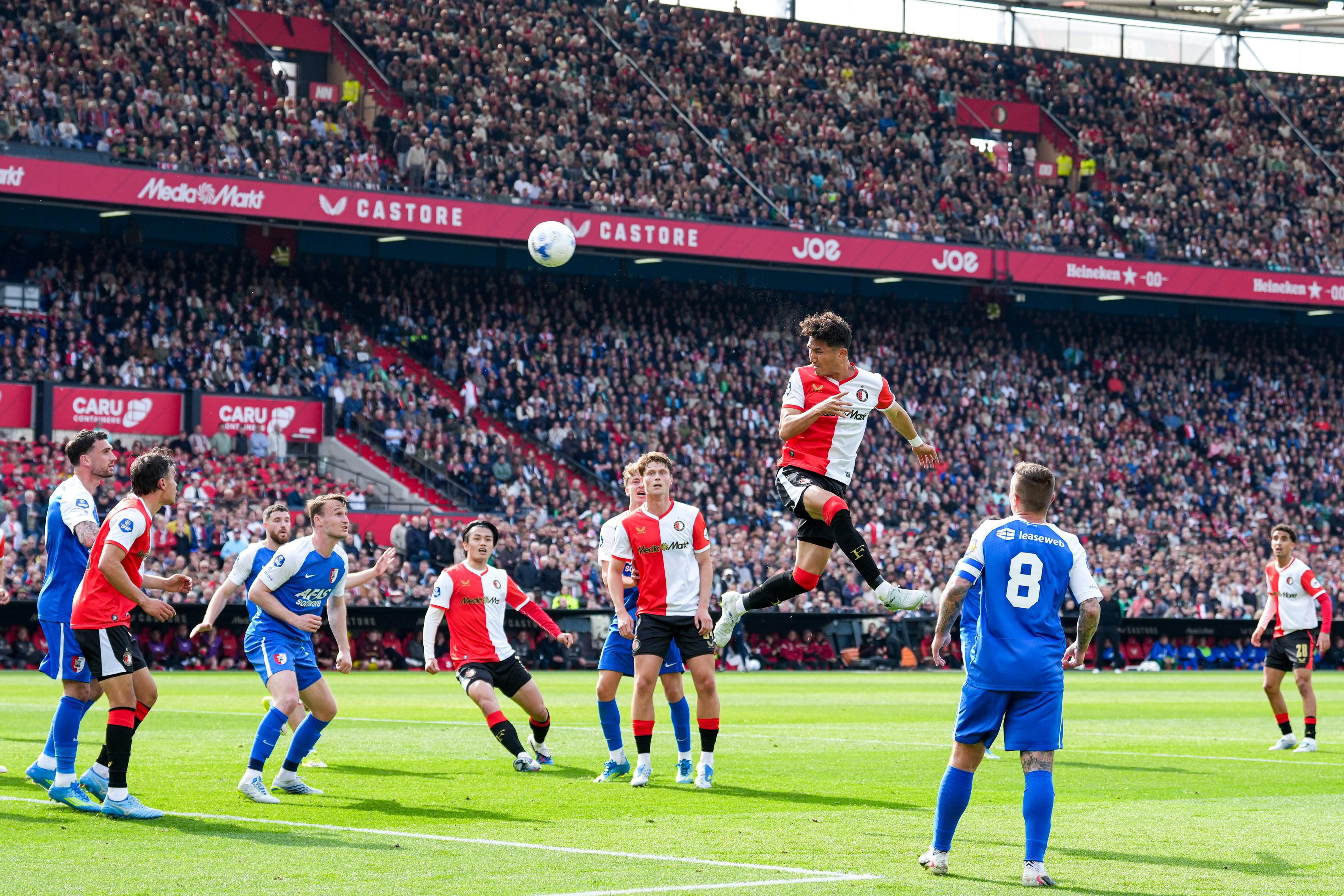 Vermoedelijke opstellingen • Feyenoord en AZ klaar voor topper in De Kuip