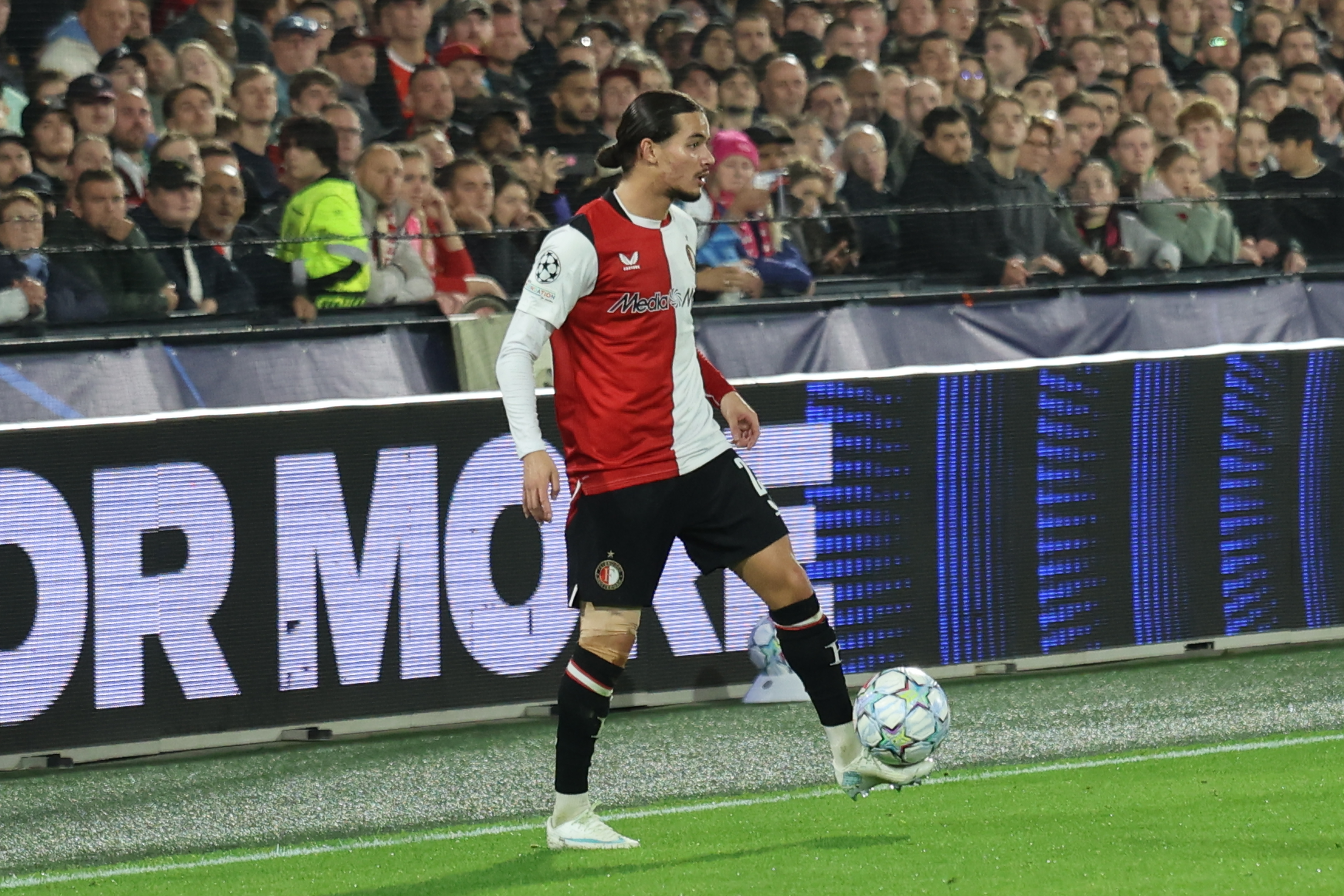 feyenoord-como-1907-3-2-jim-breeman-sports-photography-34