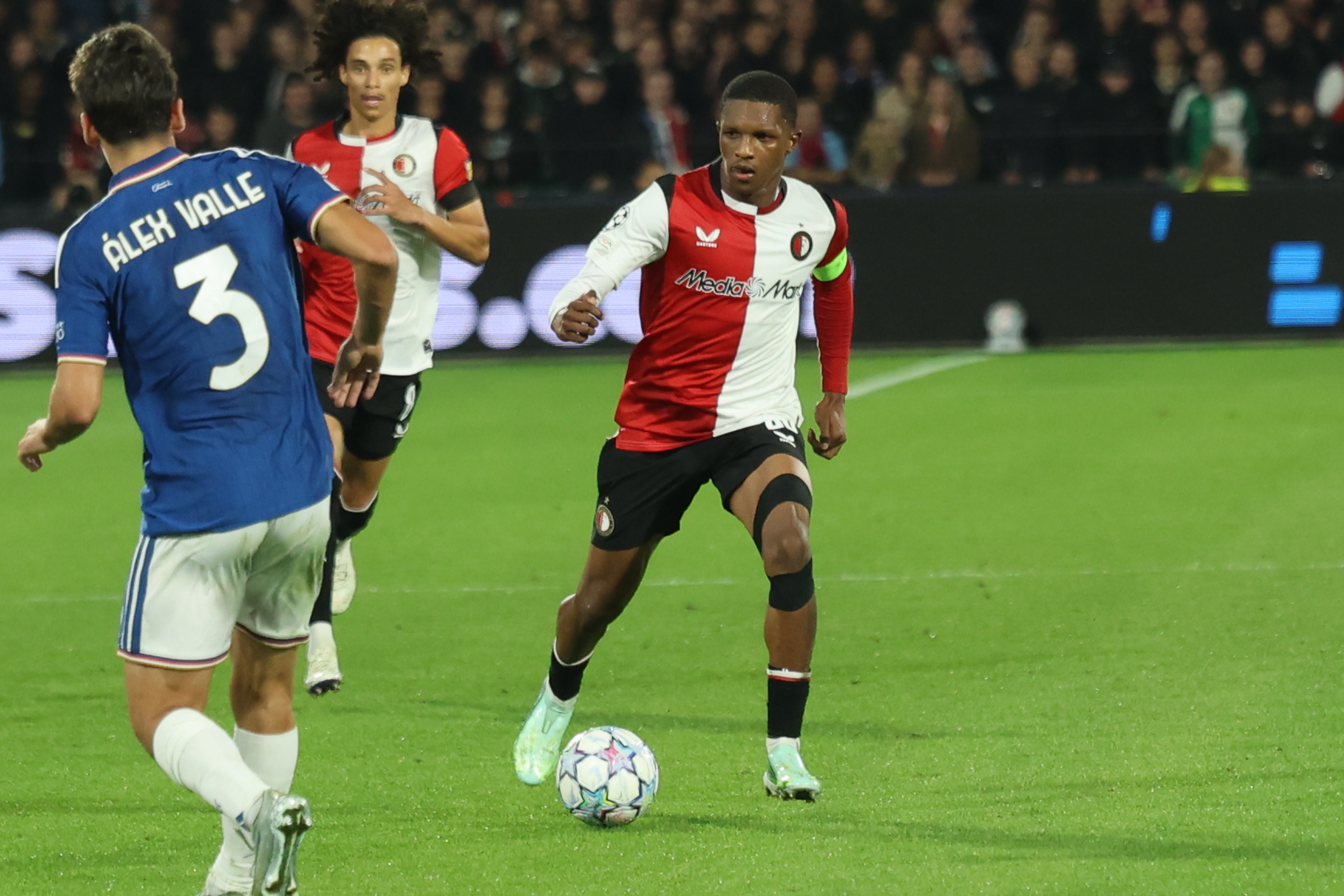 feyenoord-como-1907-3-2-jim-breeman-sports-photography-35