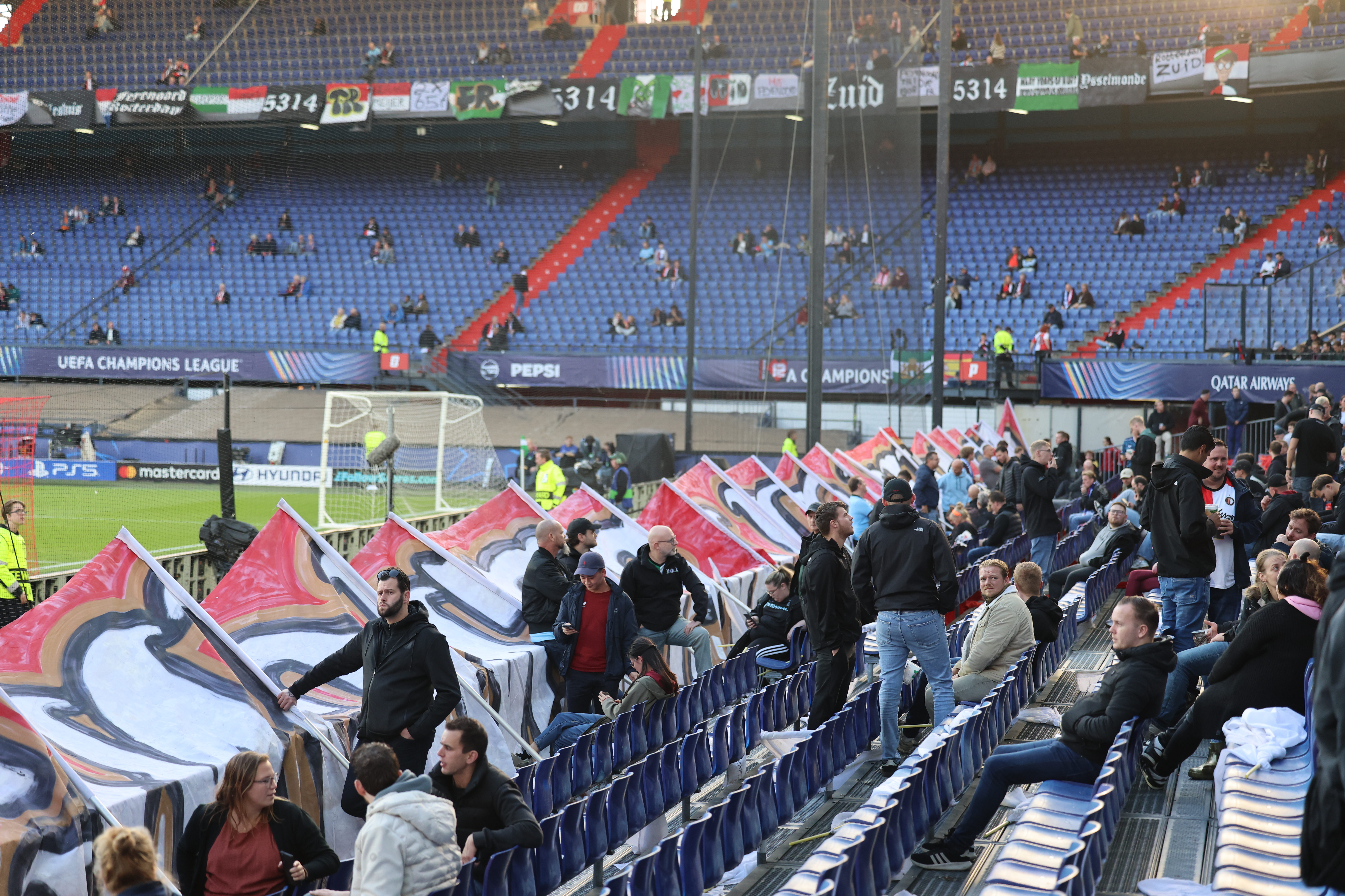 feyenoord-como-1907-3-2-jim-breeman-sports-photography-71