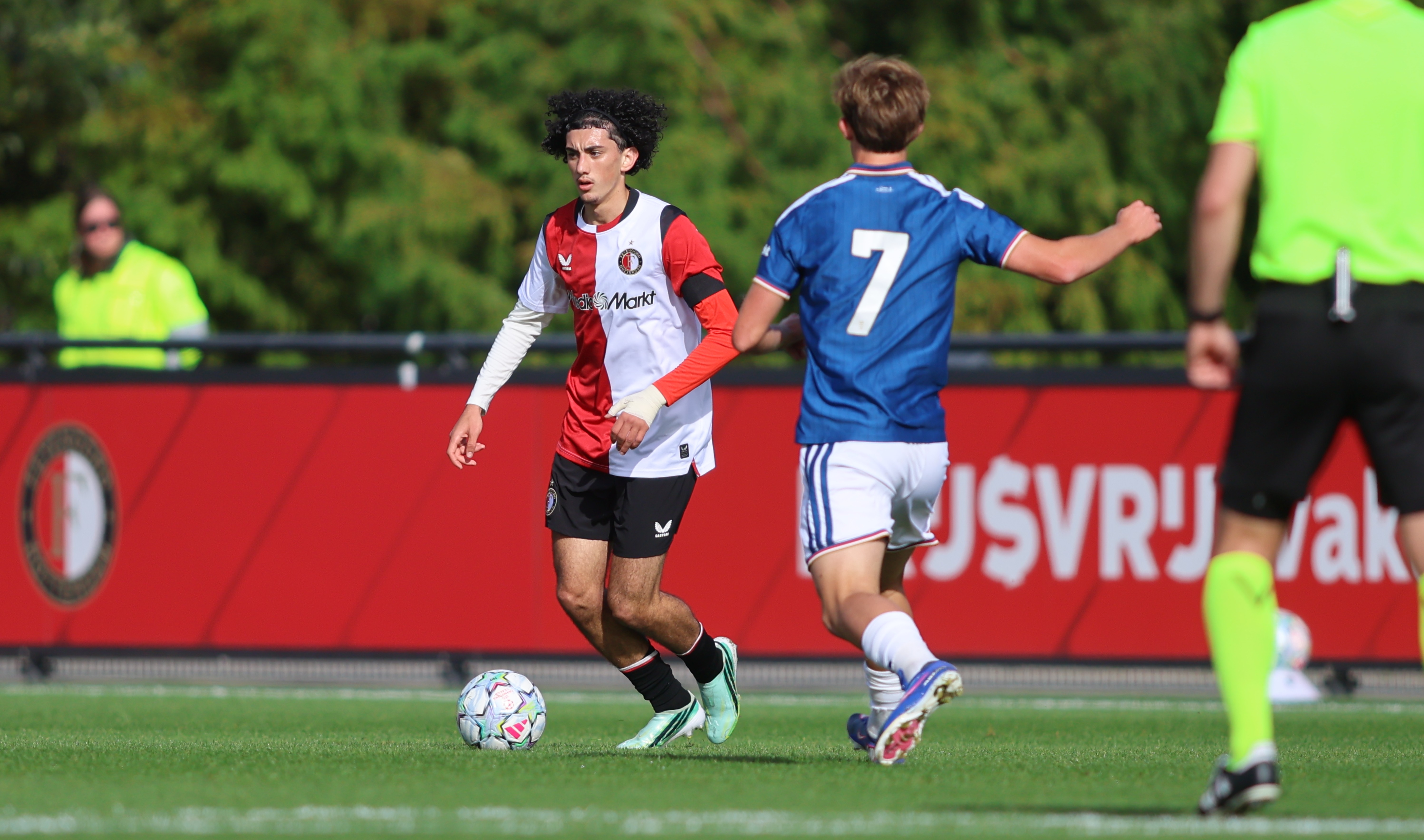 feyenoord-u19-como-1907-u19-1-0-jim-breeman-sports-photography-26