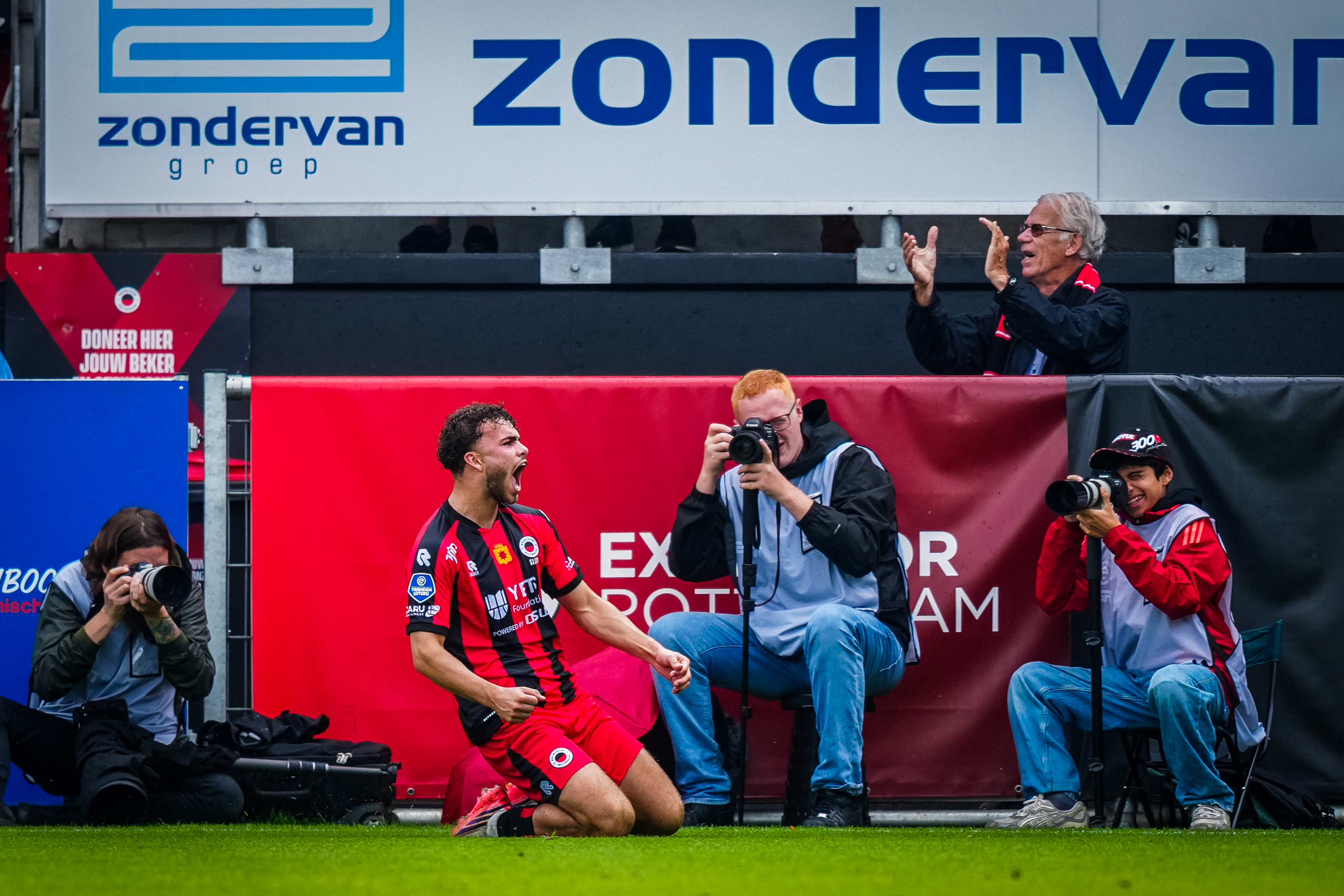 Aymen Sliti maakt furore in Kralingen: "Iedereen bewandelt zijn eigen pad"
