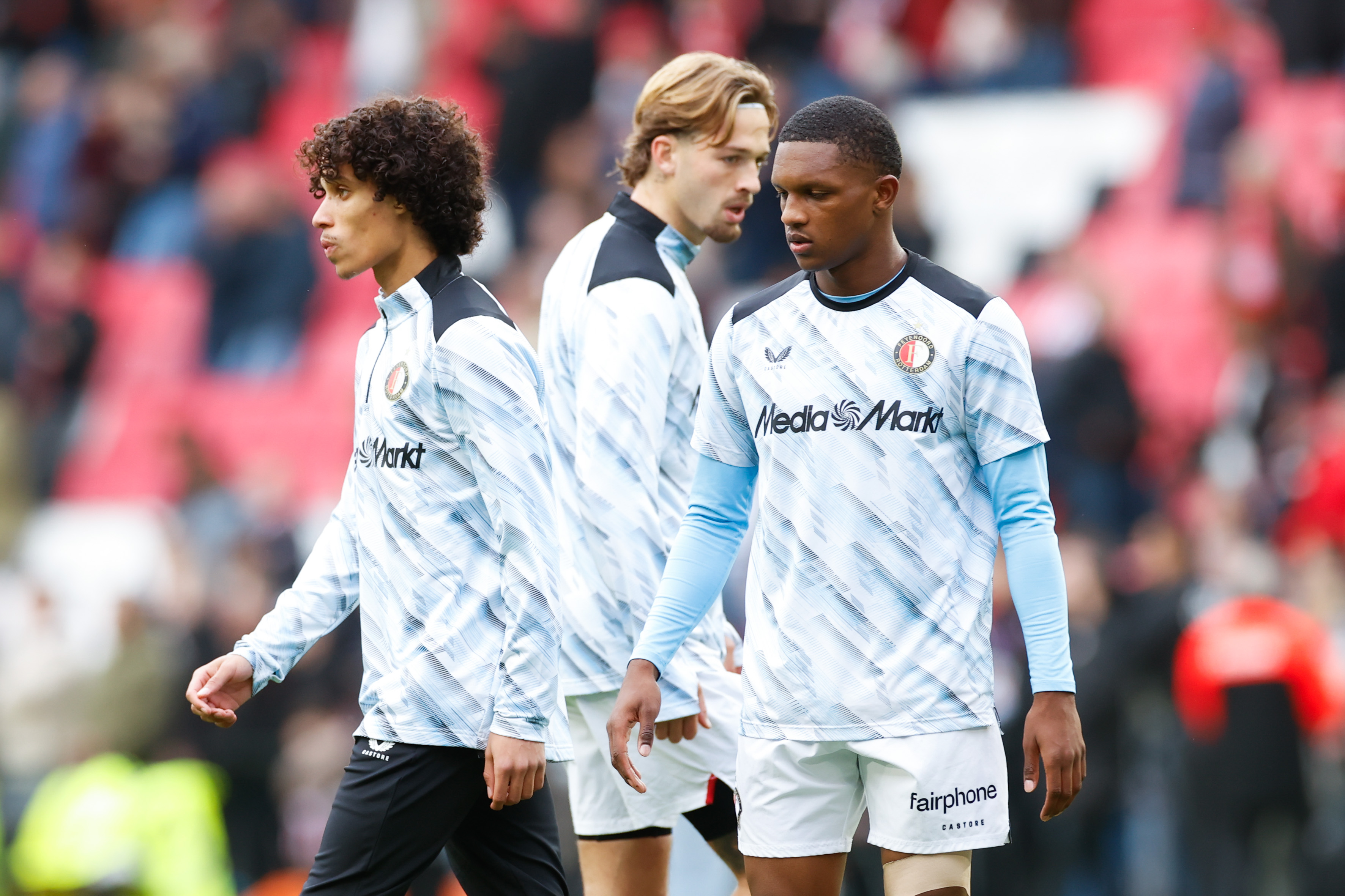 LIVE • Feyenoord begonnen aan kraker in Eindhoven [1H]