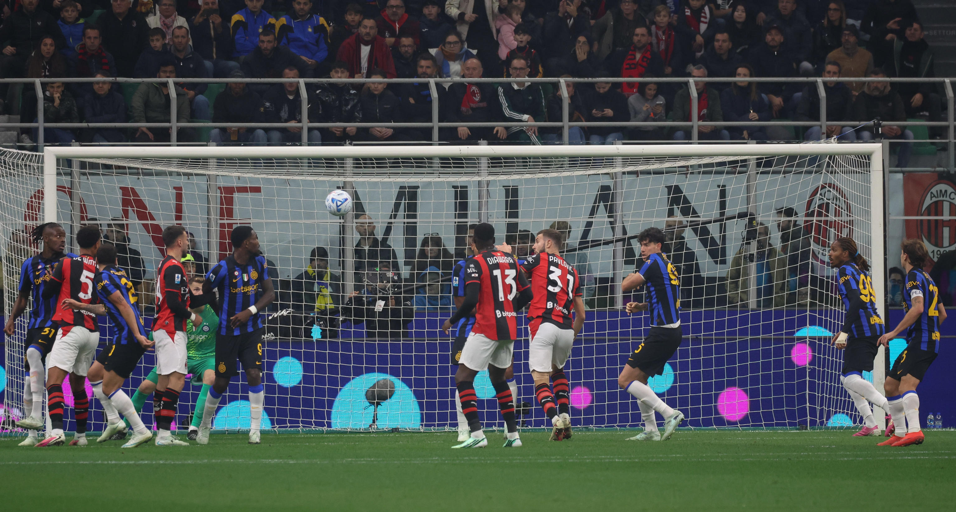 Feyenoord en Inter kennen slechte generale in aanloop naar Champions League-avond in De Kuip