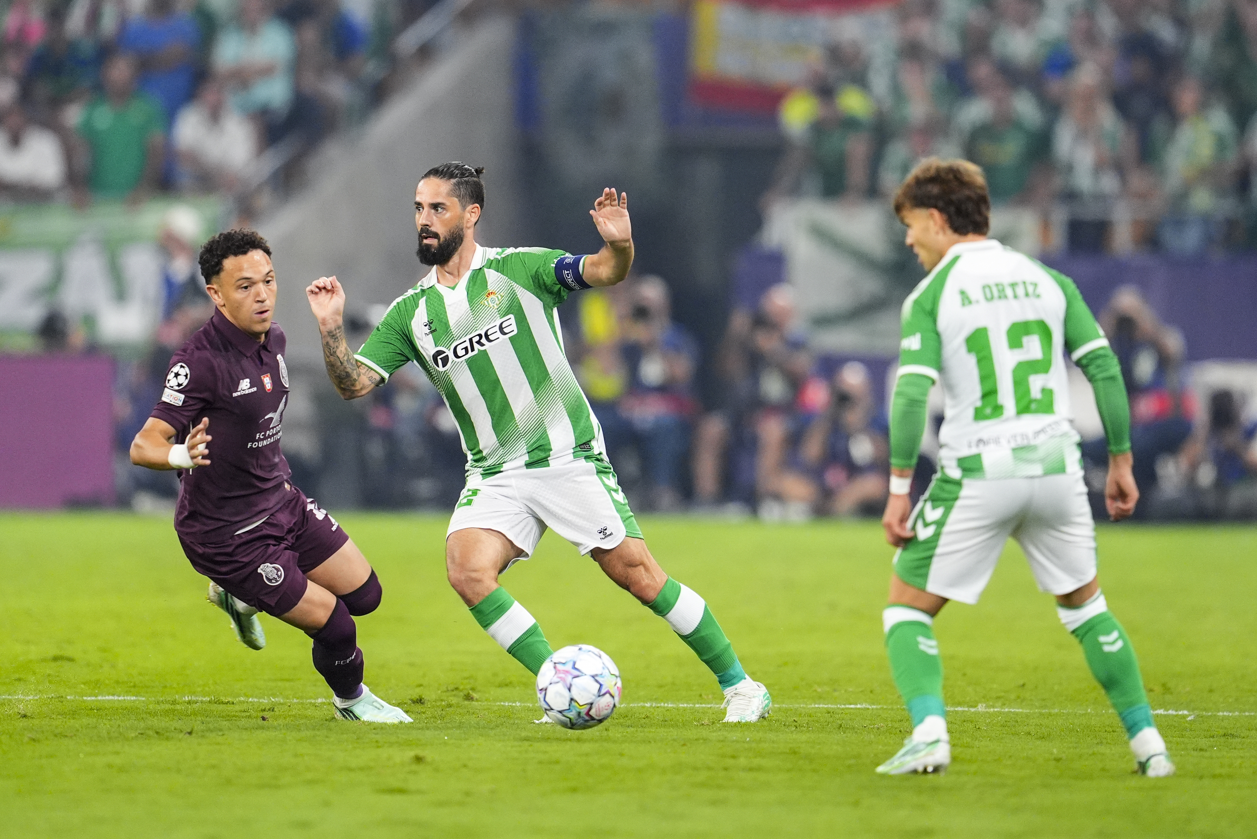 Champions League: Real Betis verslaat FC Porto, RB Leipzig wint van PSV