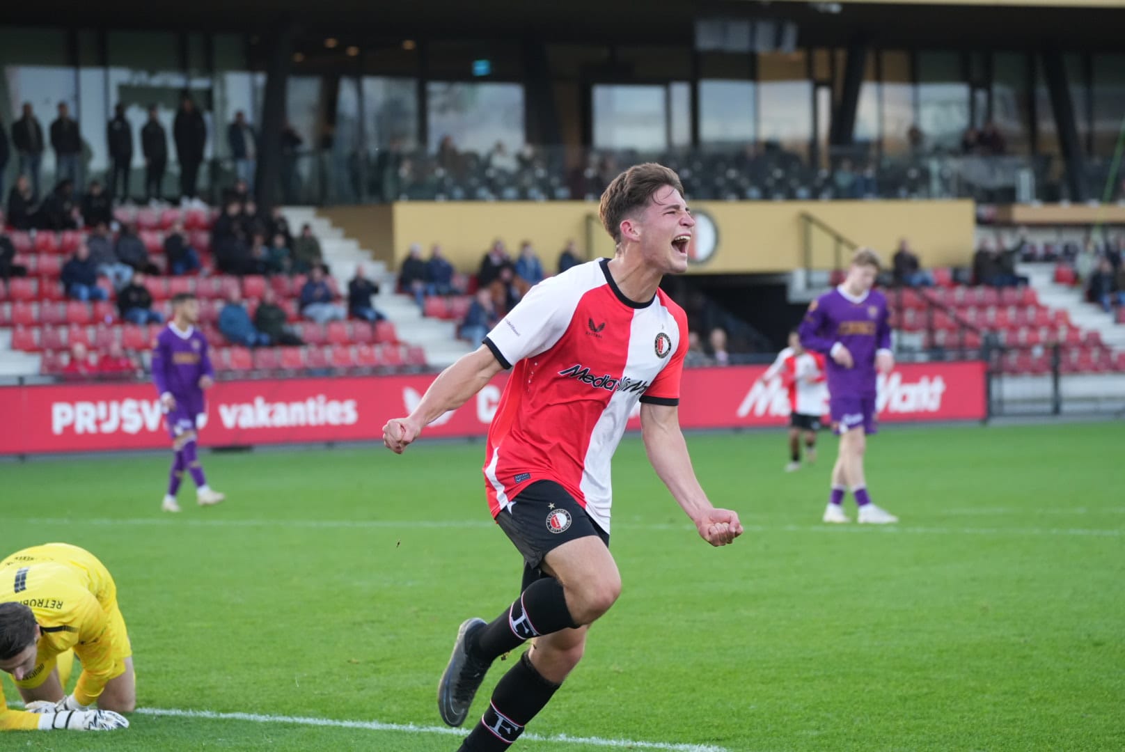 Promotiedroom in zicht: Feyenoord O21 en de weg naar de Tweede Divisie