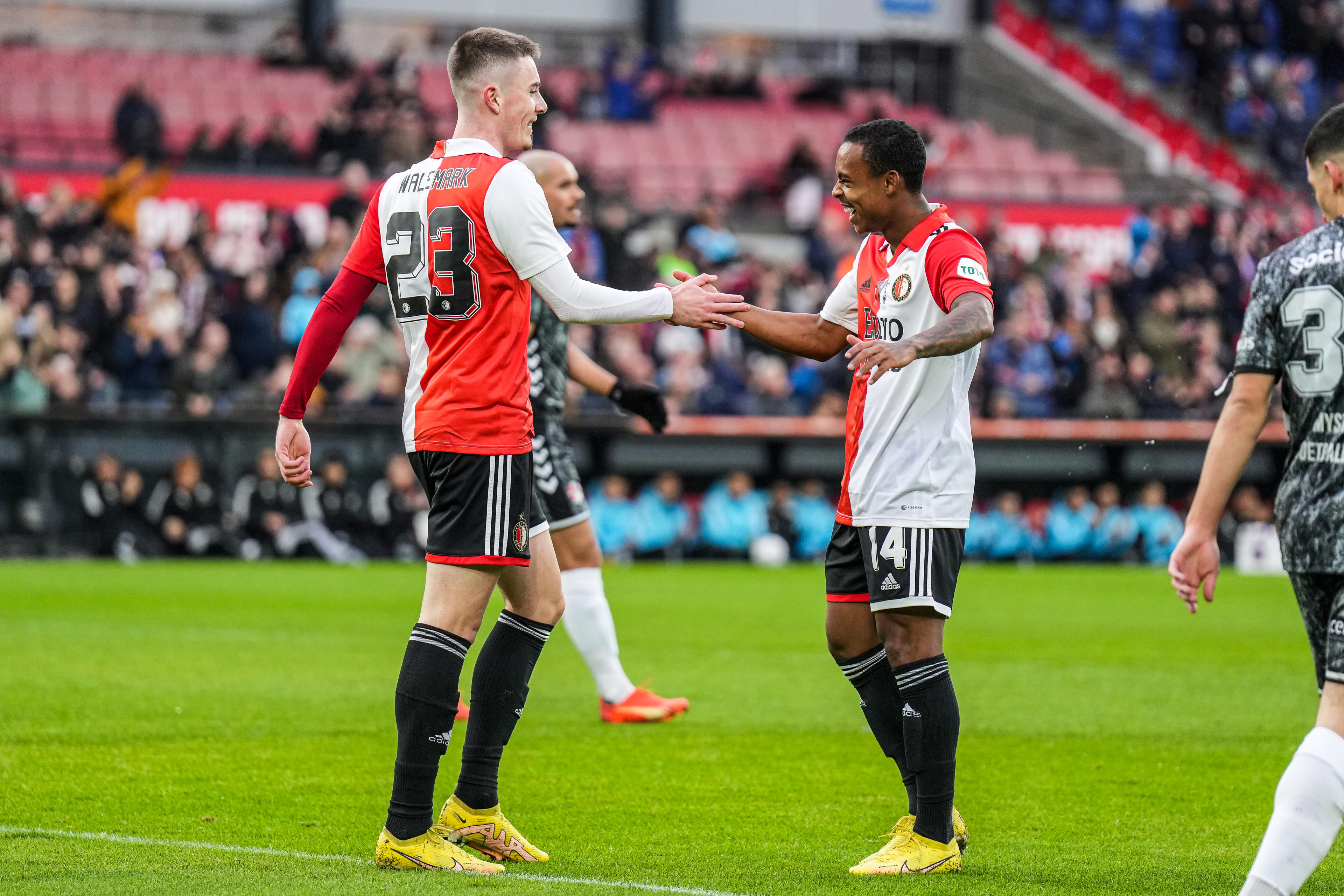 Samenvatting ·  Feyenoord - FC Emmen (5-0)