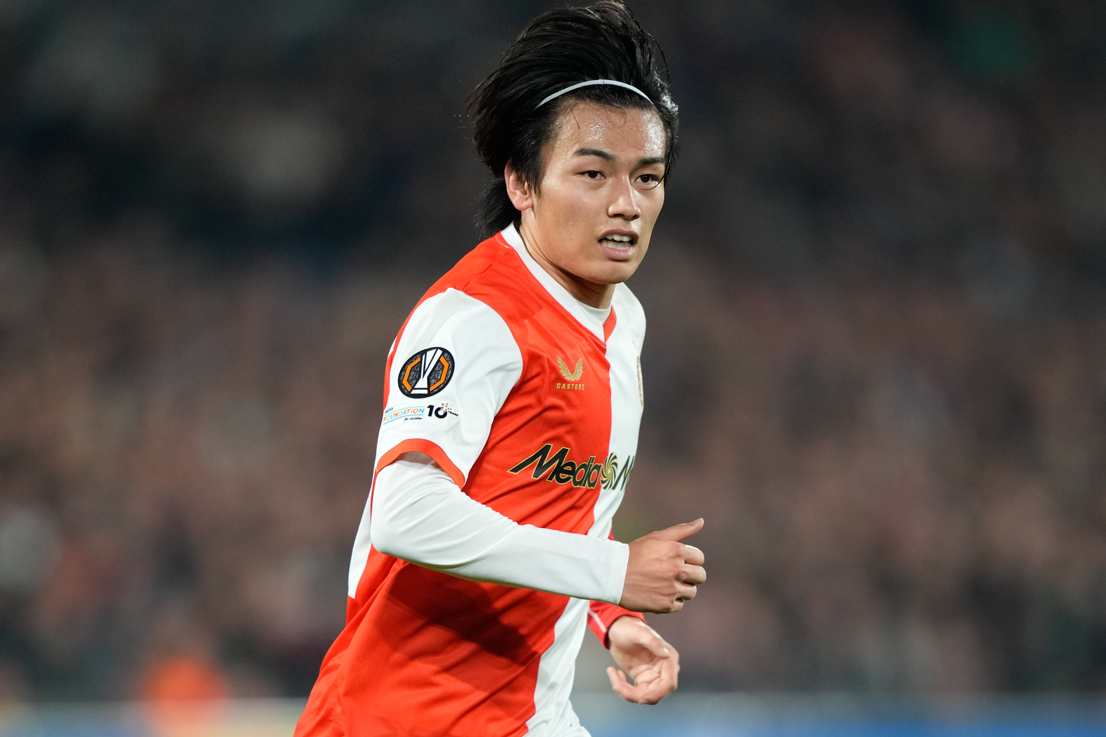 Cijfers • Ueda zet bloedvorm voort tegen Aston Villa