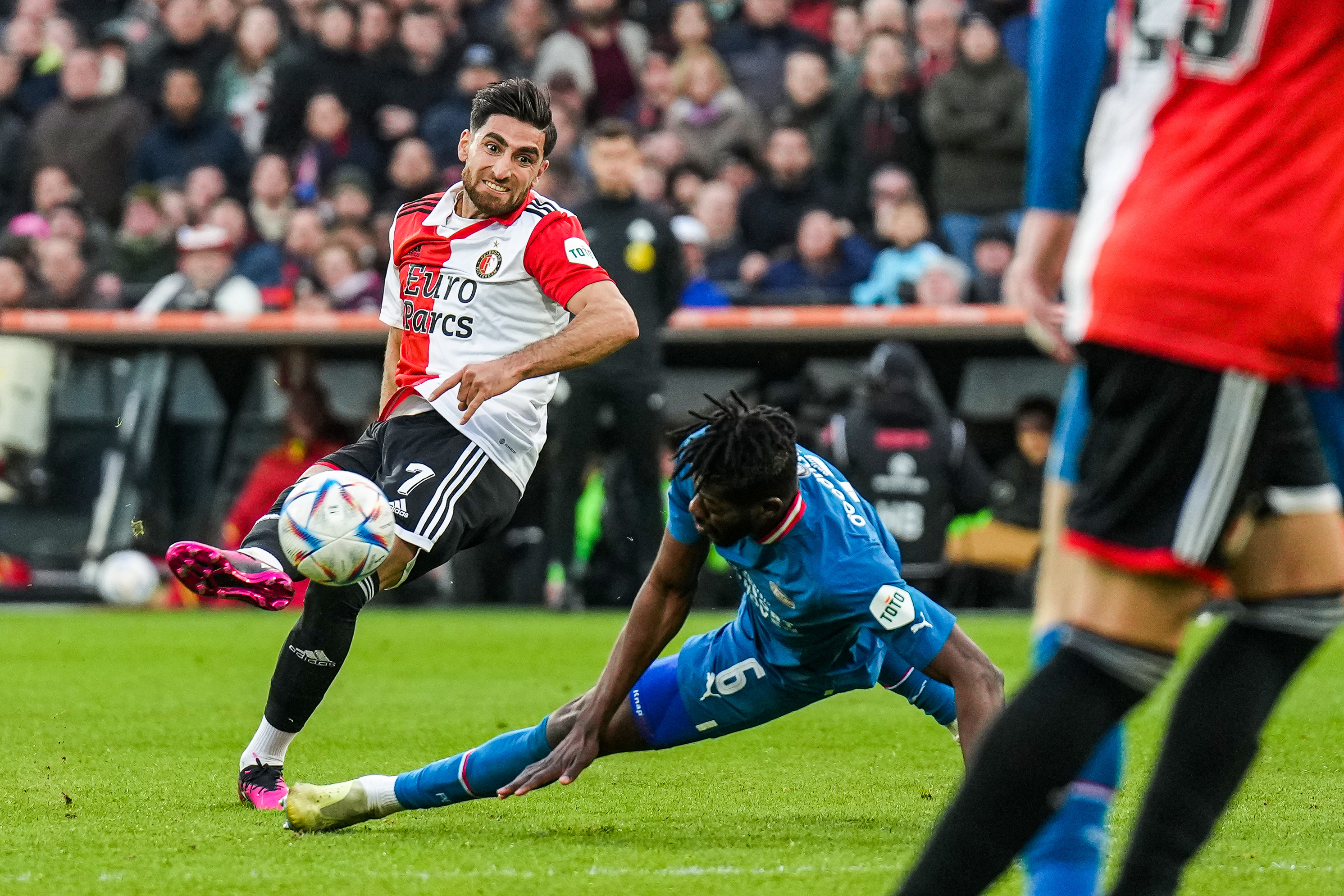 Feyenoord - PSV • 2-2