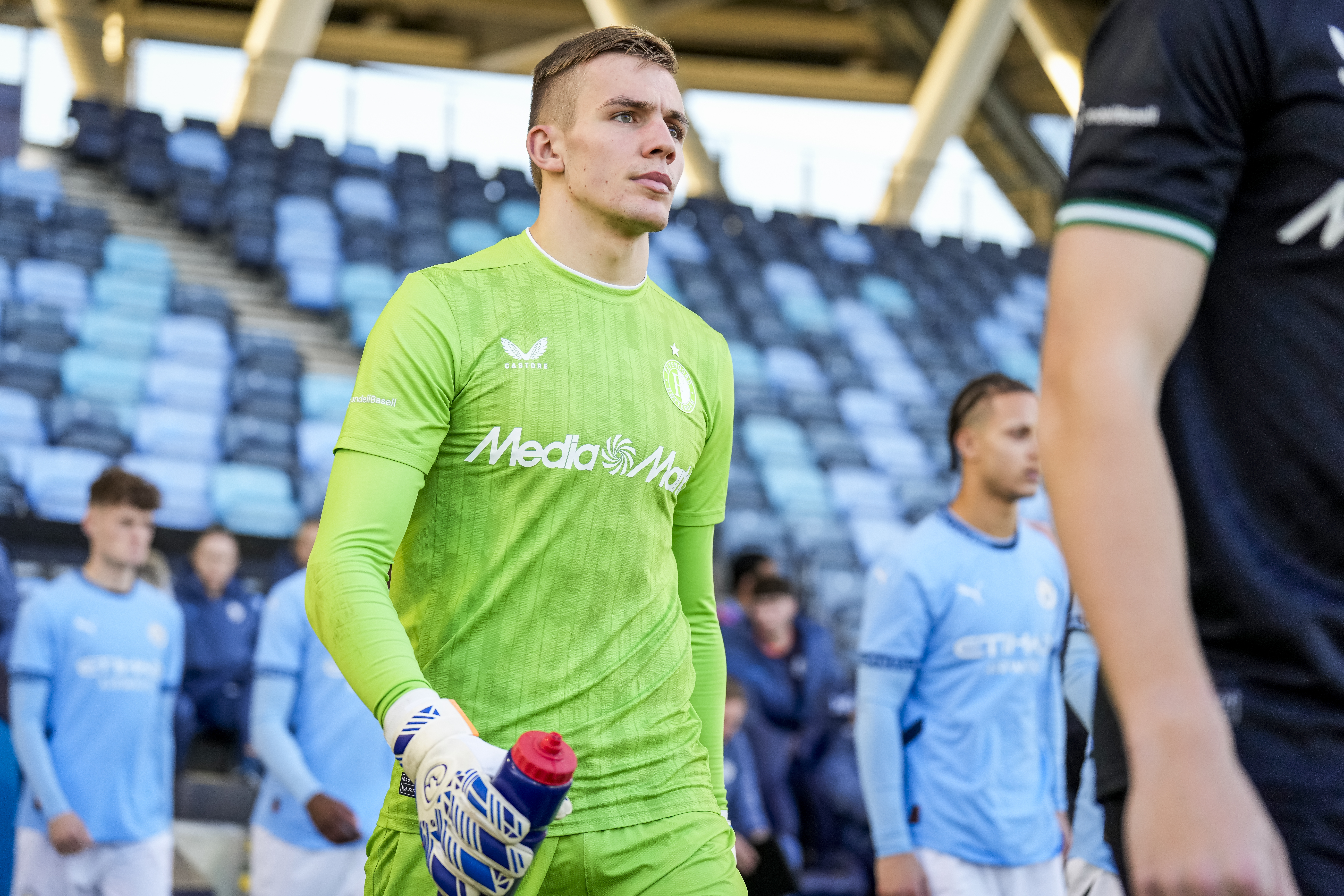 Nieuw contract voor doelman Tim Haksteeg