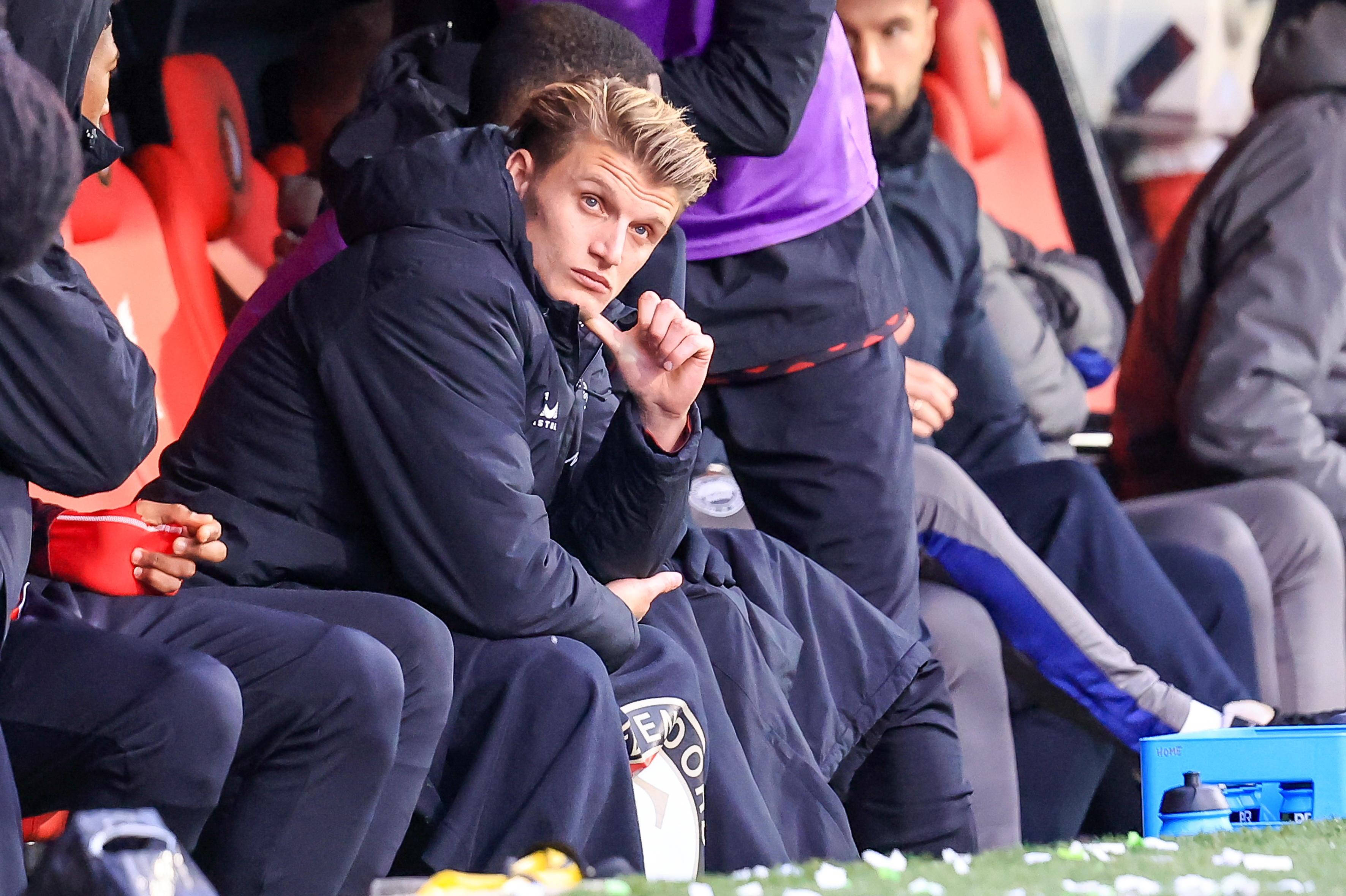 Van Persie: "Steijn is ook aanvoerder als hij niet in de basis staat"