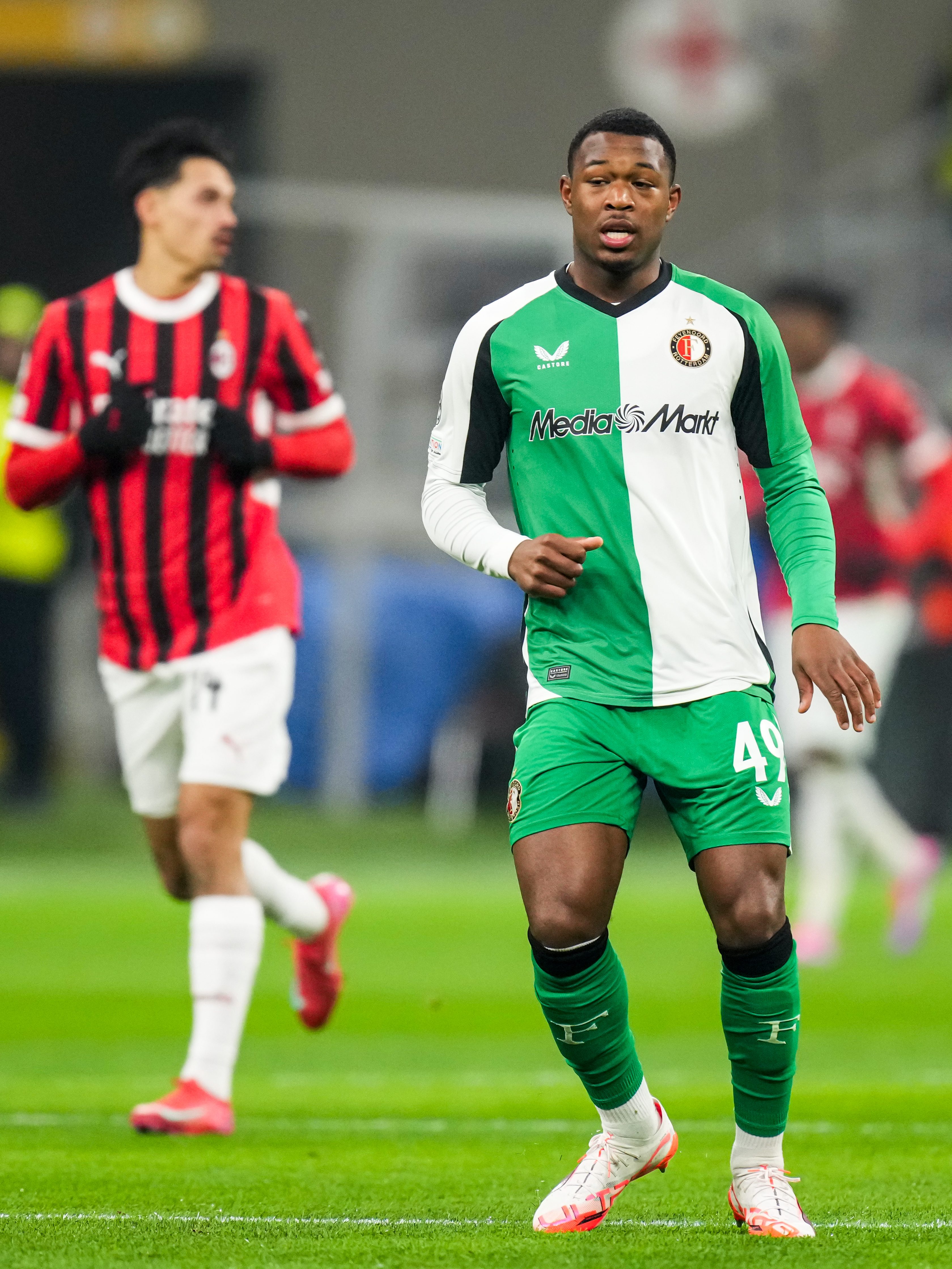 Aflopende contracten • Gaat Feyenoord door met Zépiqueno Redmond?