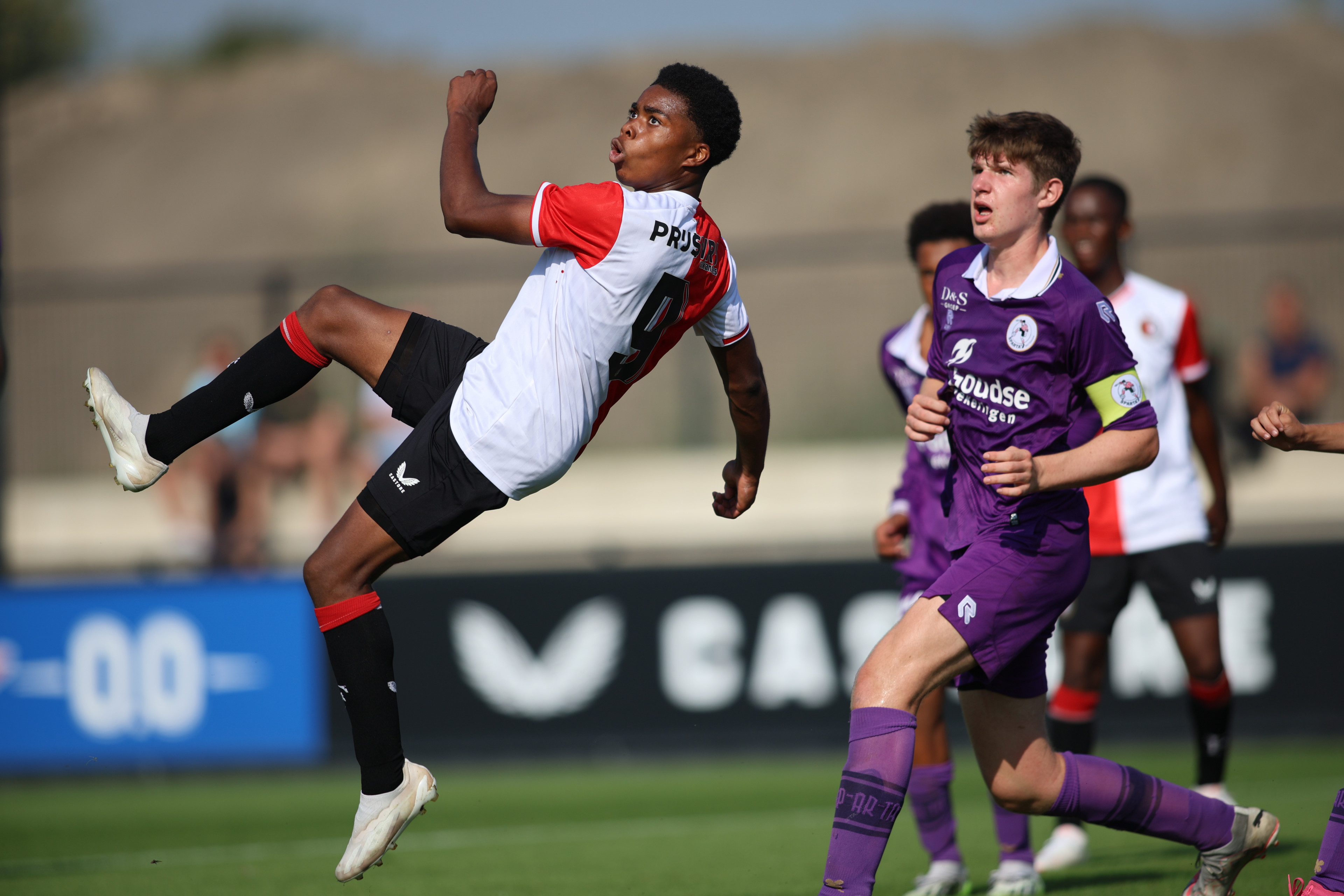 Overzicht Academy: O17 in topper langs PSV, O16 wint Rotterdamse derby