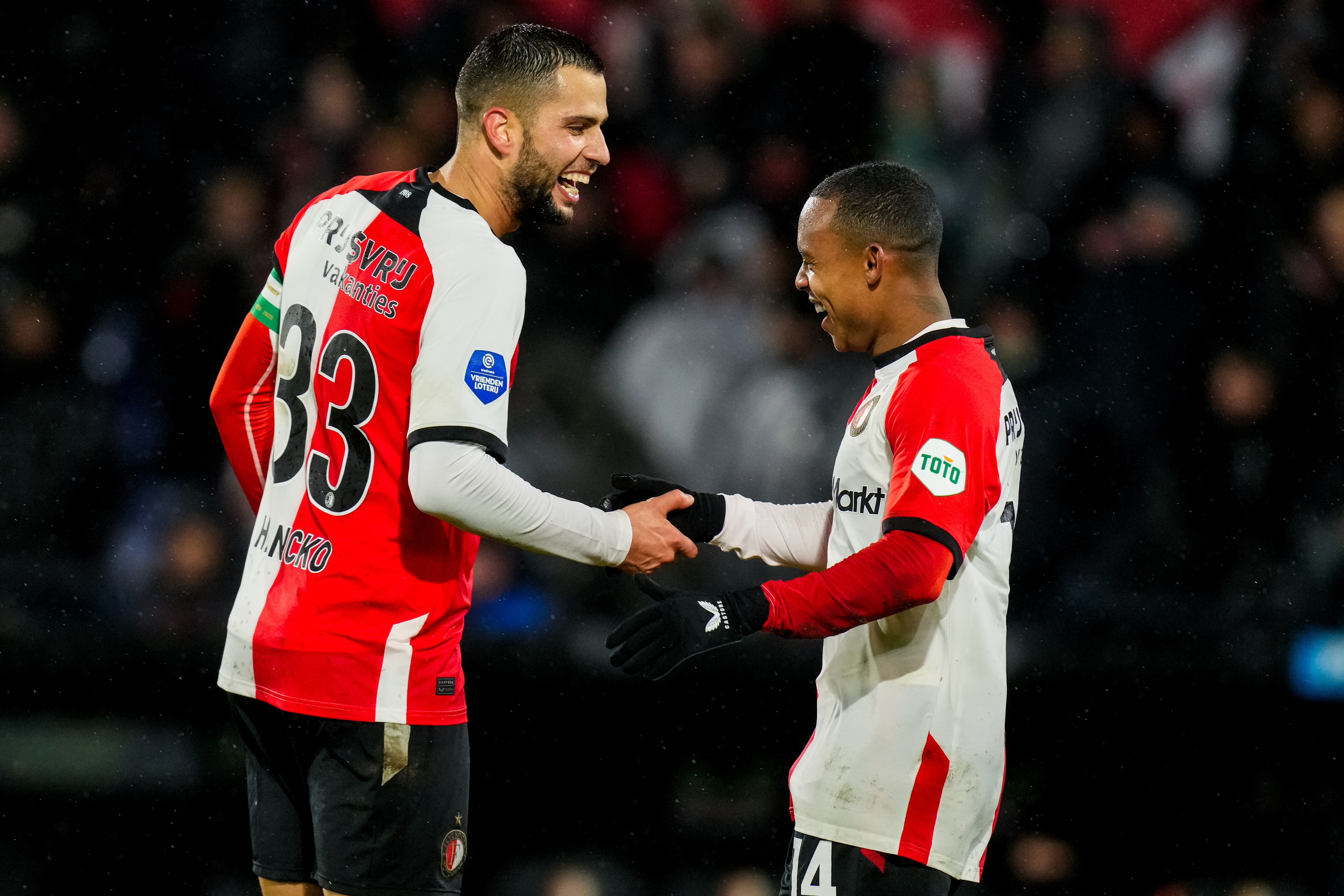 Cijfers • Paixão scoort dikke voldoende in zijn 100e duel voor Feyenoord