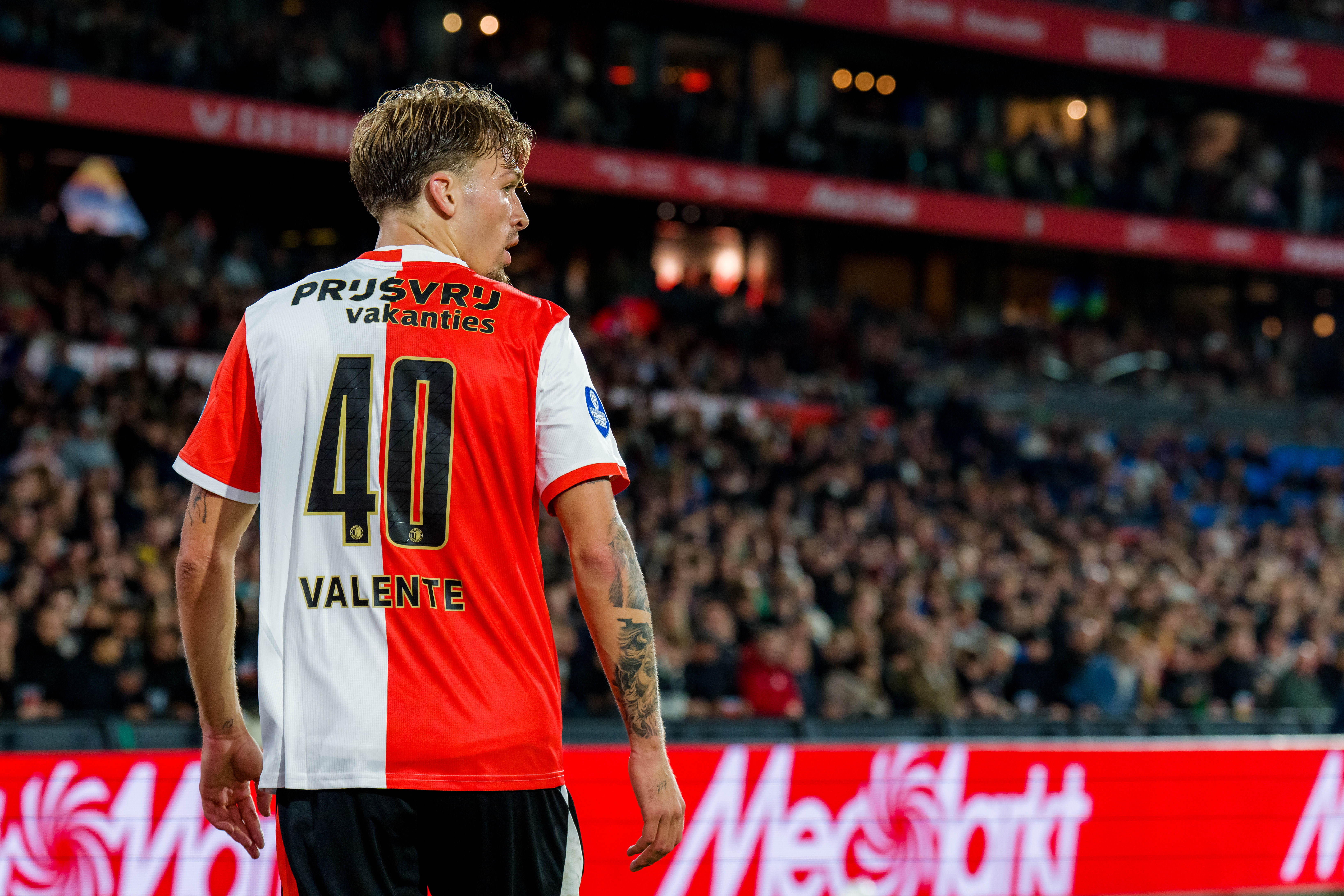 Veelzijdig middenveld stemt Van Persie tevreden: "Dat is wel een luxe als coach"