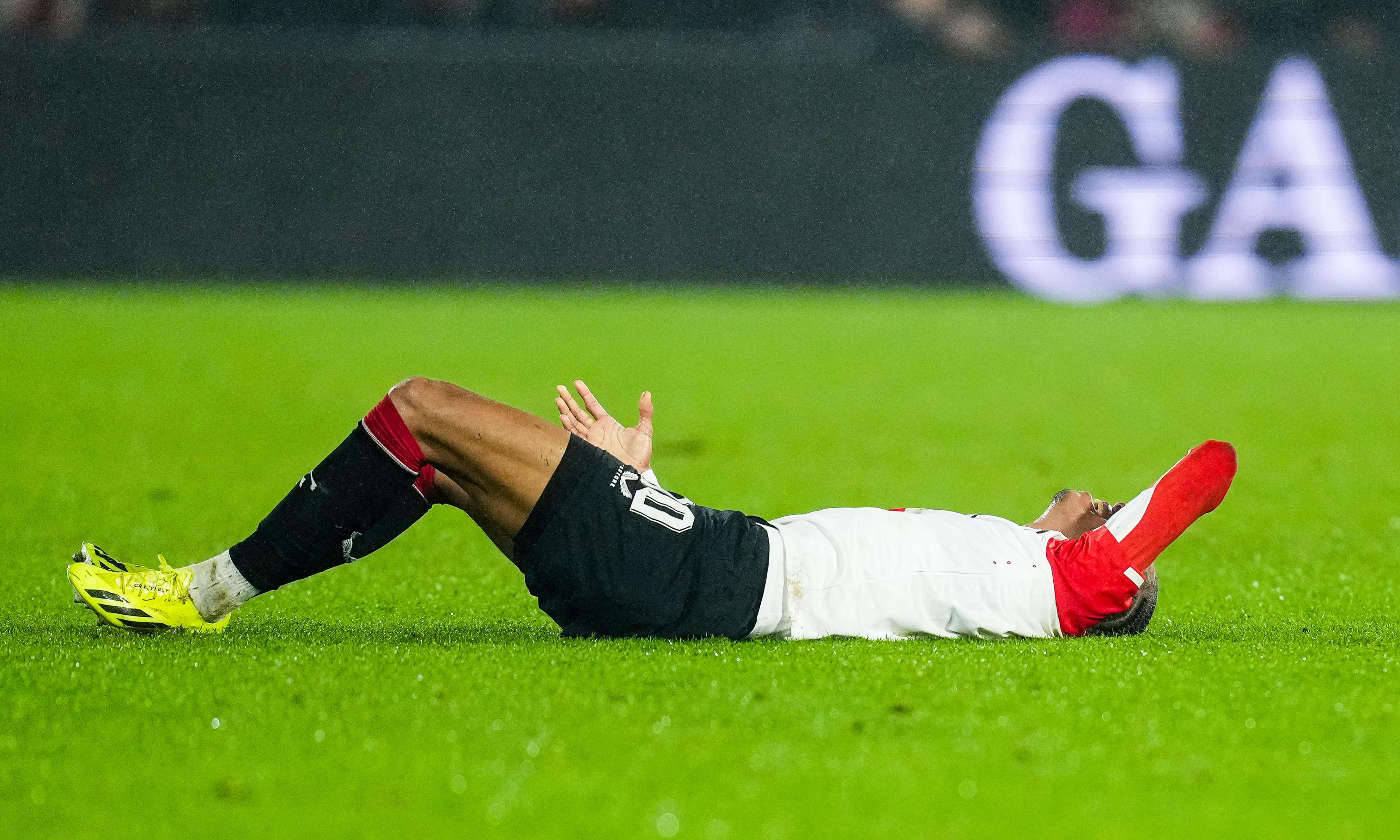 Feyenoord verwacht Stengs na interlandperiode terug