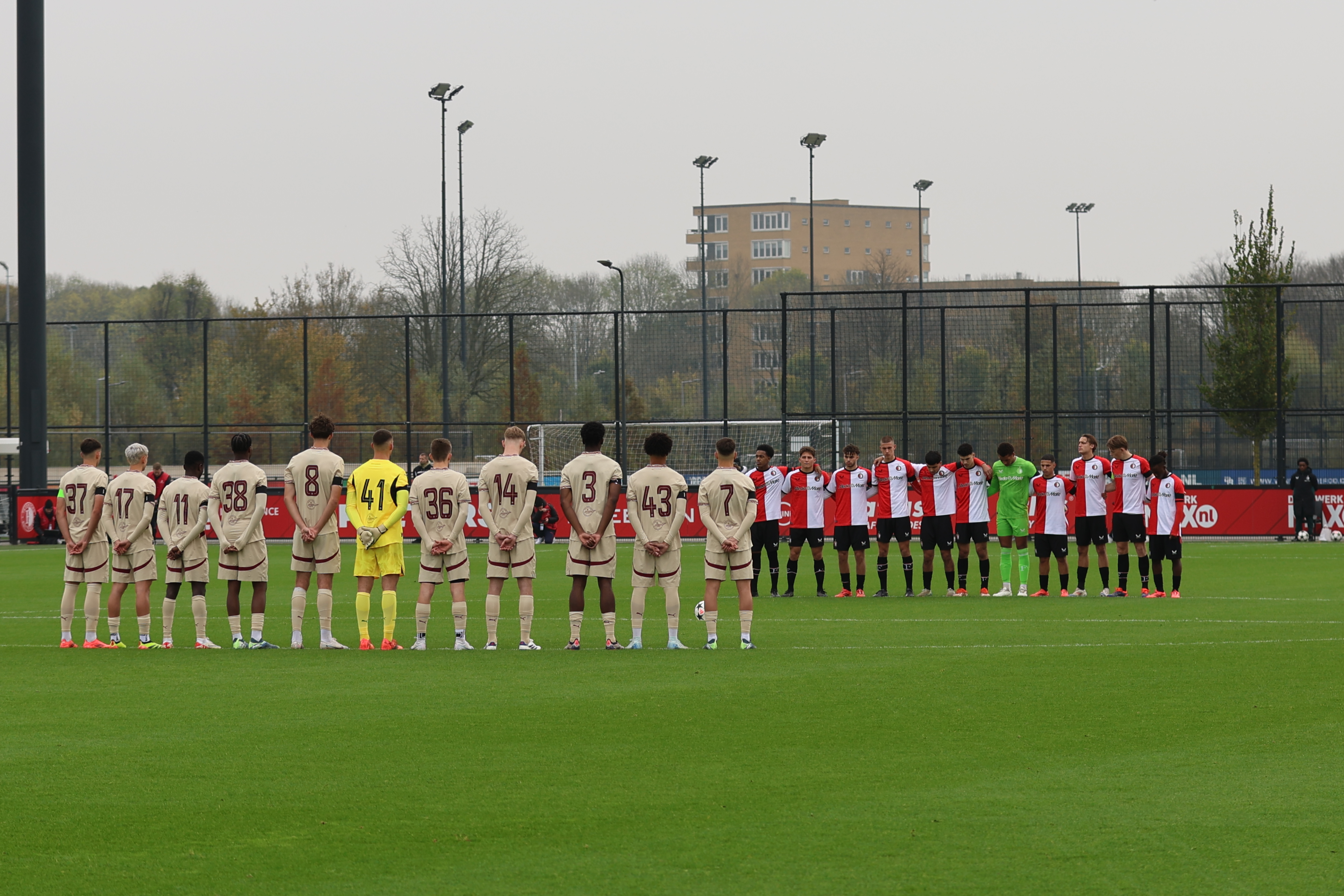 feyenoord-o19-fc-salzburg-o19-2-2-jim-breeman-sports-photography-34