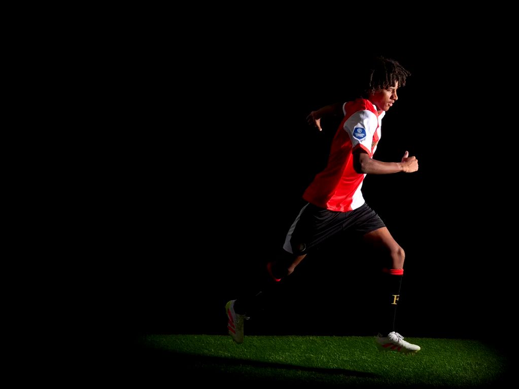 Jeng is multi-inzetbaar: "Ik kan ook als linksback spelen"