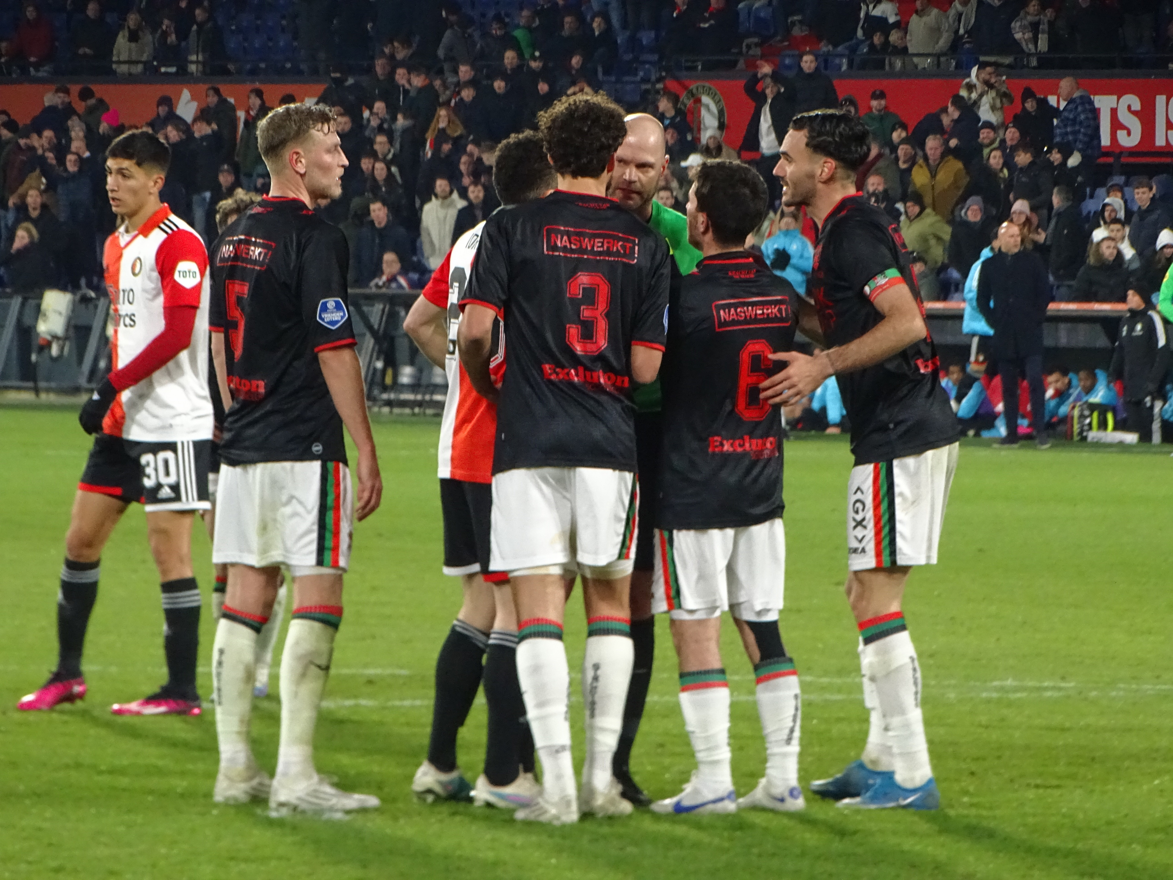 Rode kaart Sandler tegen Feyenoord geseponeerd
