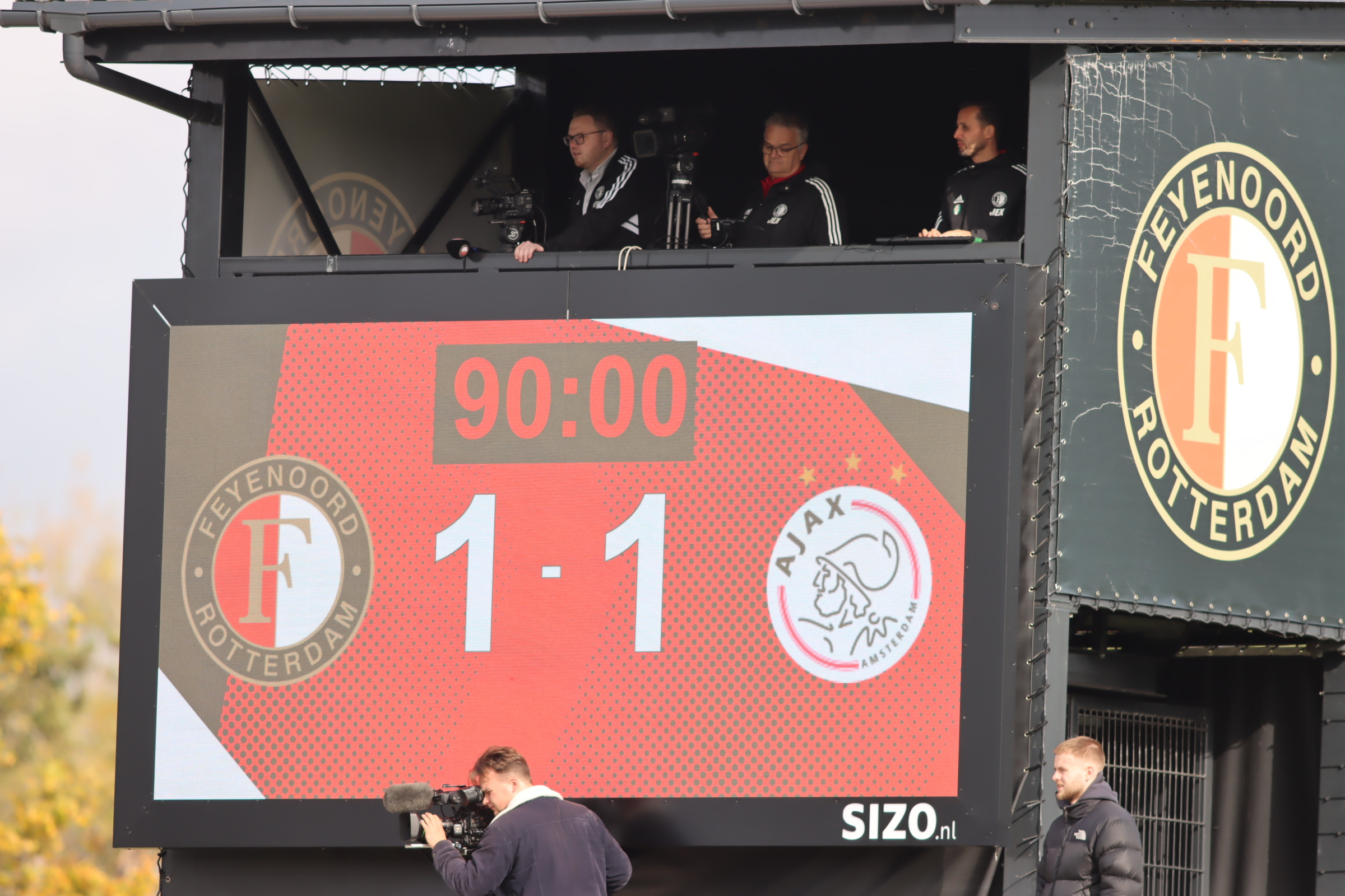 jim-breeman-sports-photography-feyenoord-o18-ajax-o18-1-1-51