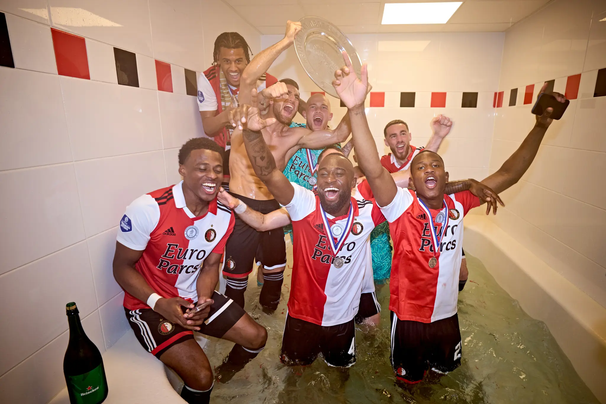 inv20238174-9184-127979