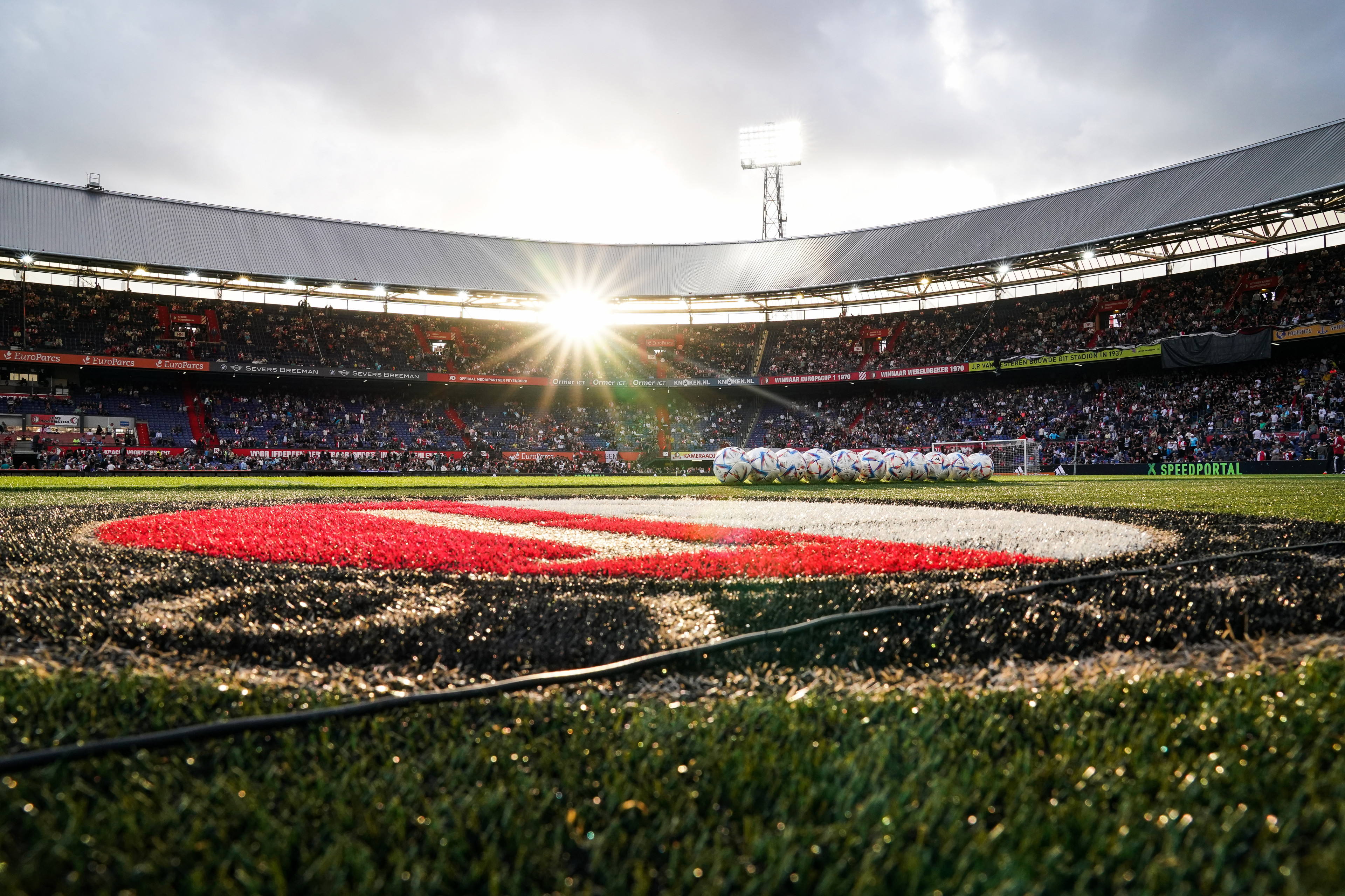 Vermoedelijke opstellingen • Feyenoord - FC Volendam