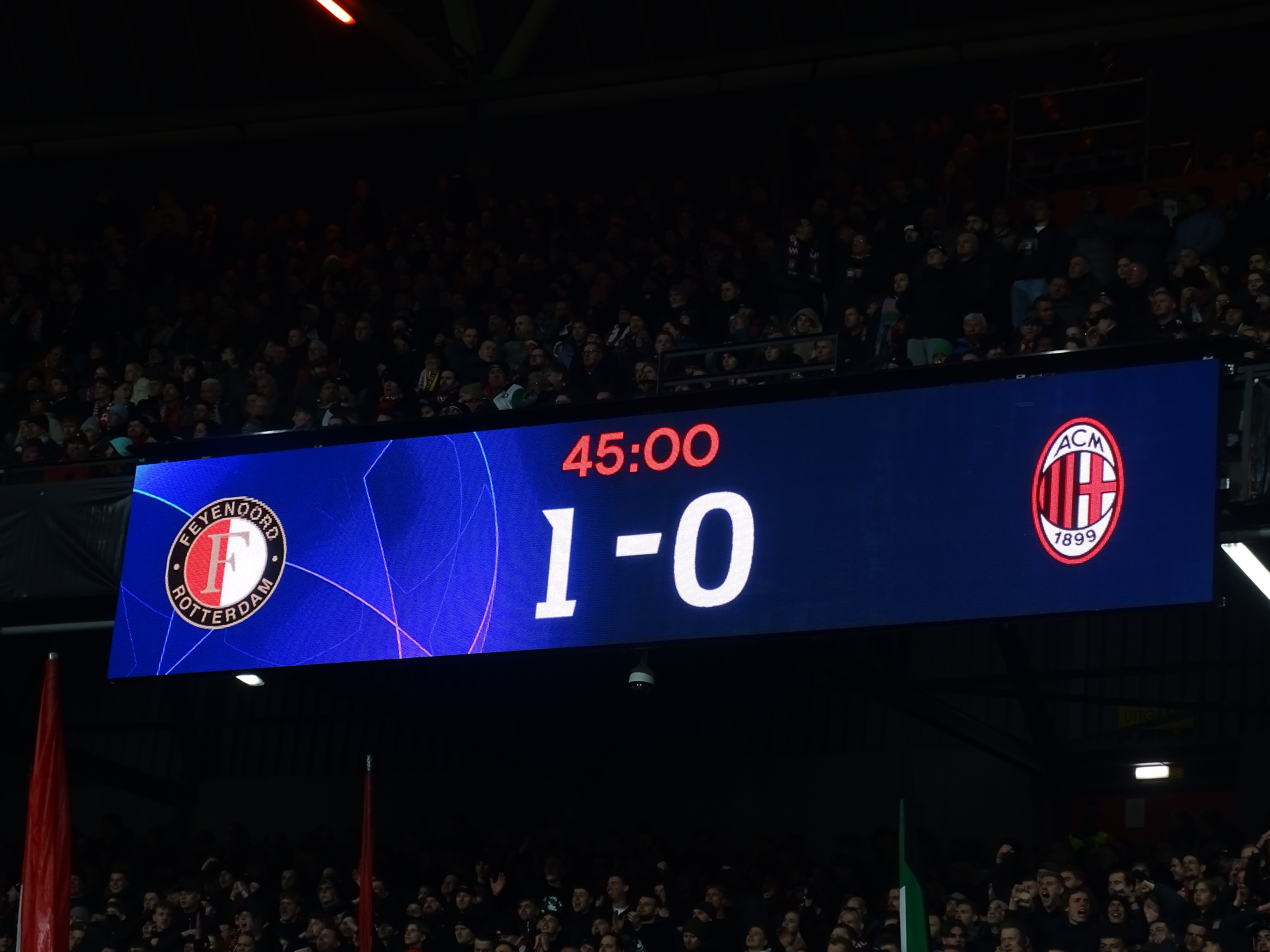 feyenoord-ac-milaan-1-0-jim-breeman-sports-photography-43