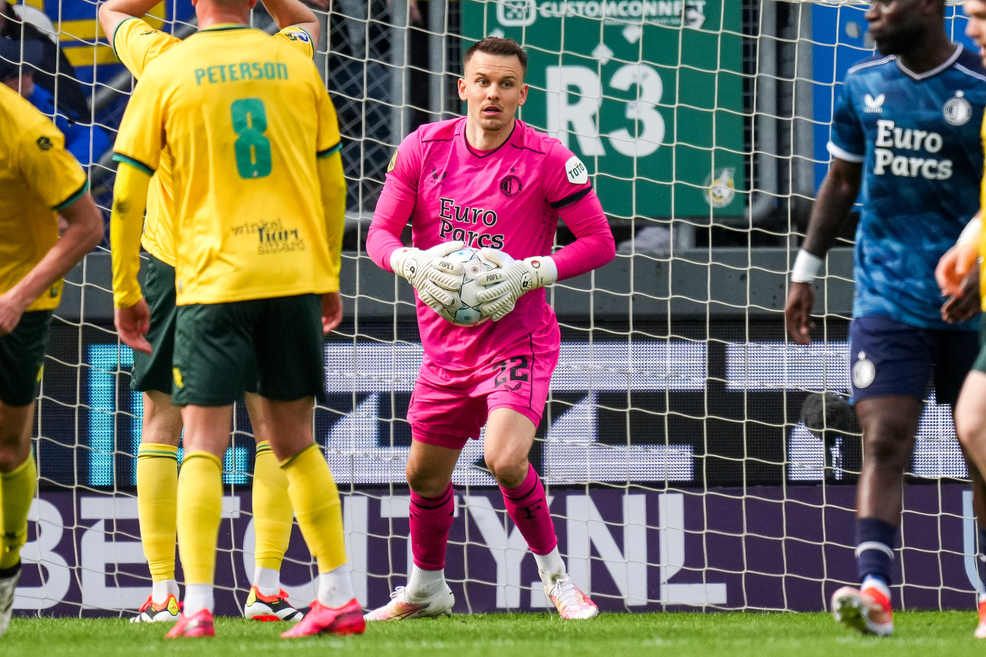Wellenreuther: "Volgend jaar wil ik eerste keeper zijn"