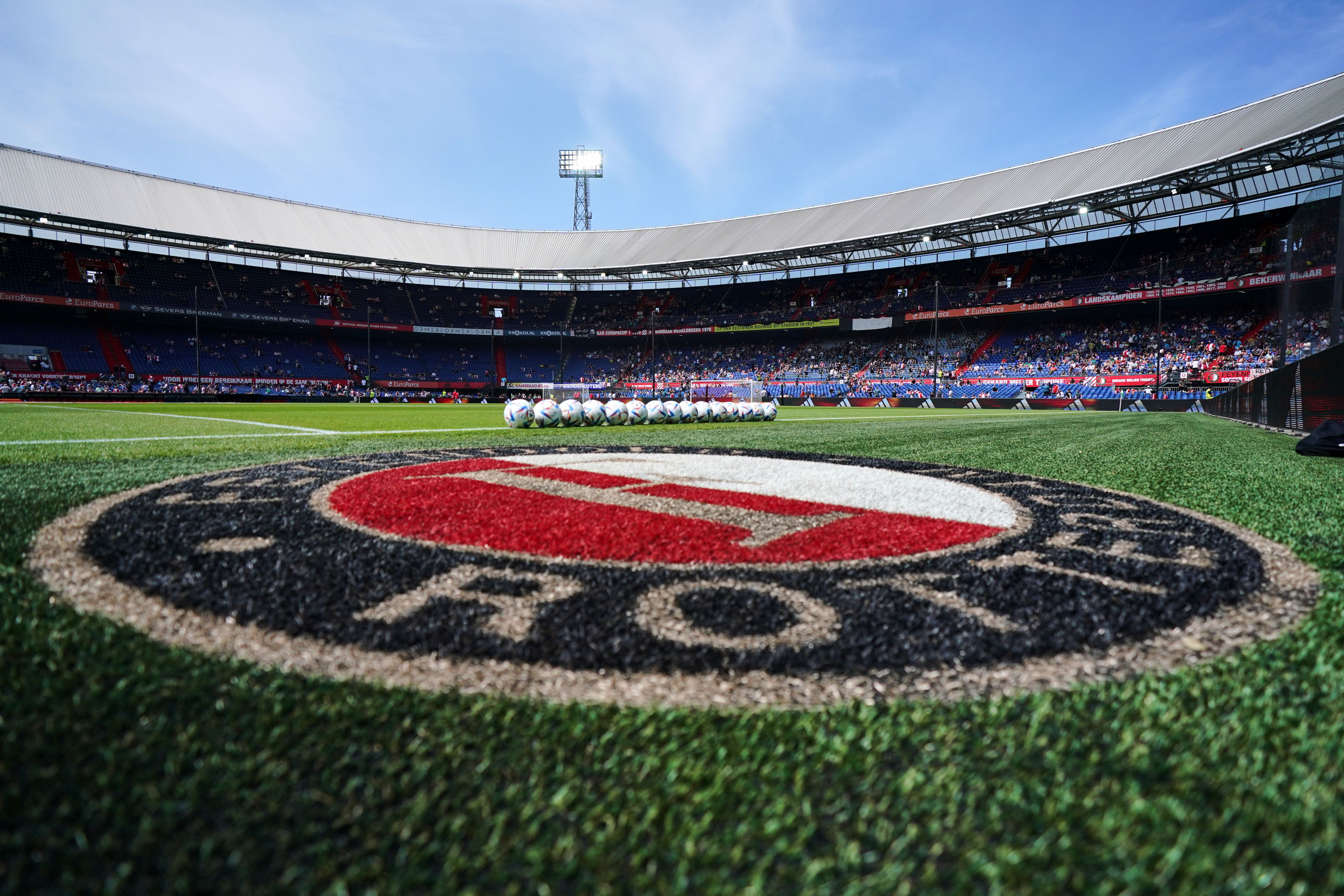 MATCHDAY • Feyenoord - Vitesse