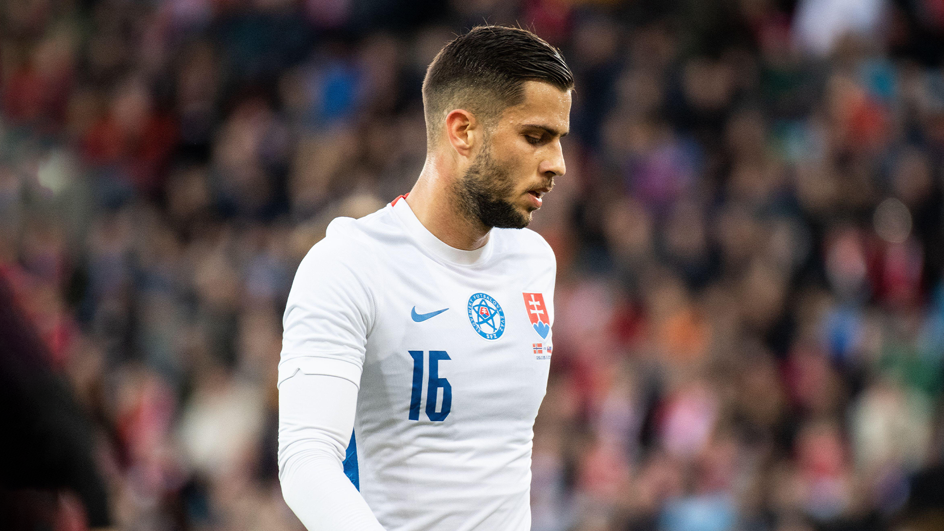 Dávid Hancko en Leo Sauer in voorselectie Slowakije