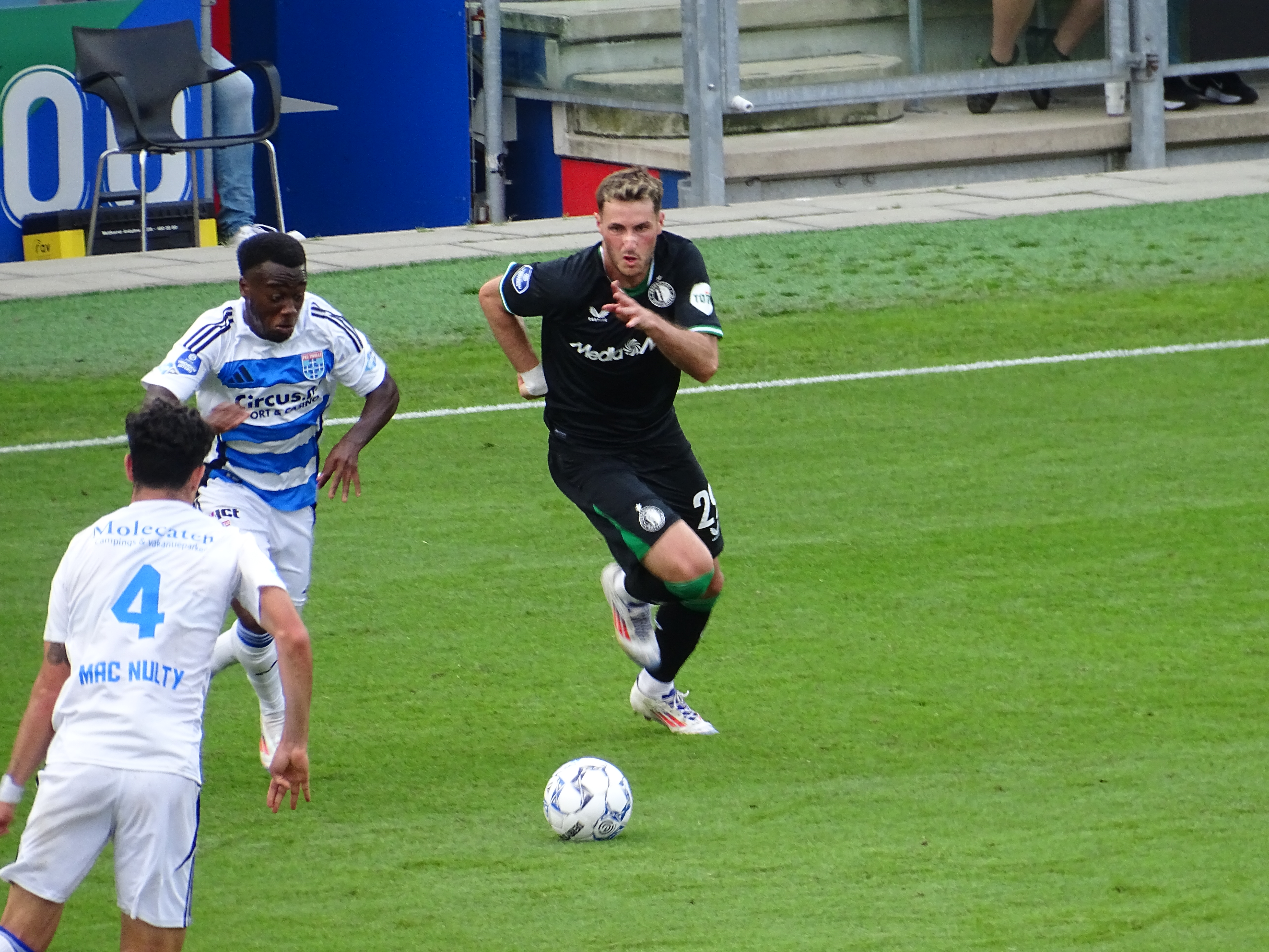 pec-zwolle-feyenoord-1-5-jim-breeman-sports-photography-4