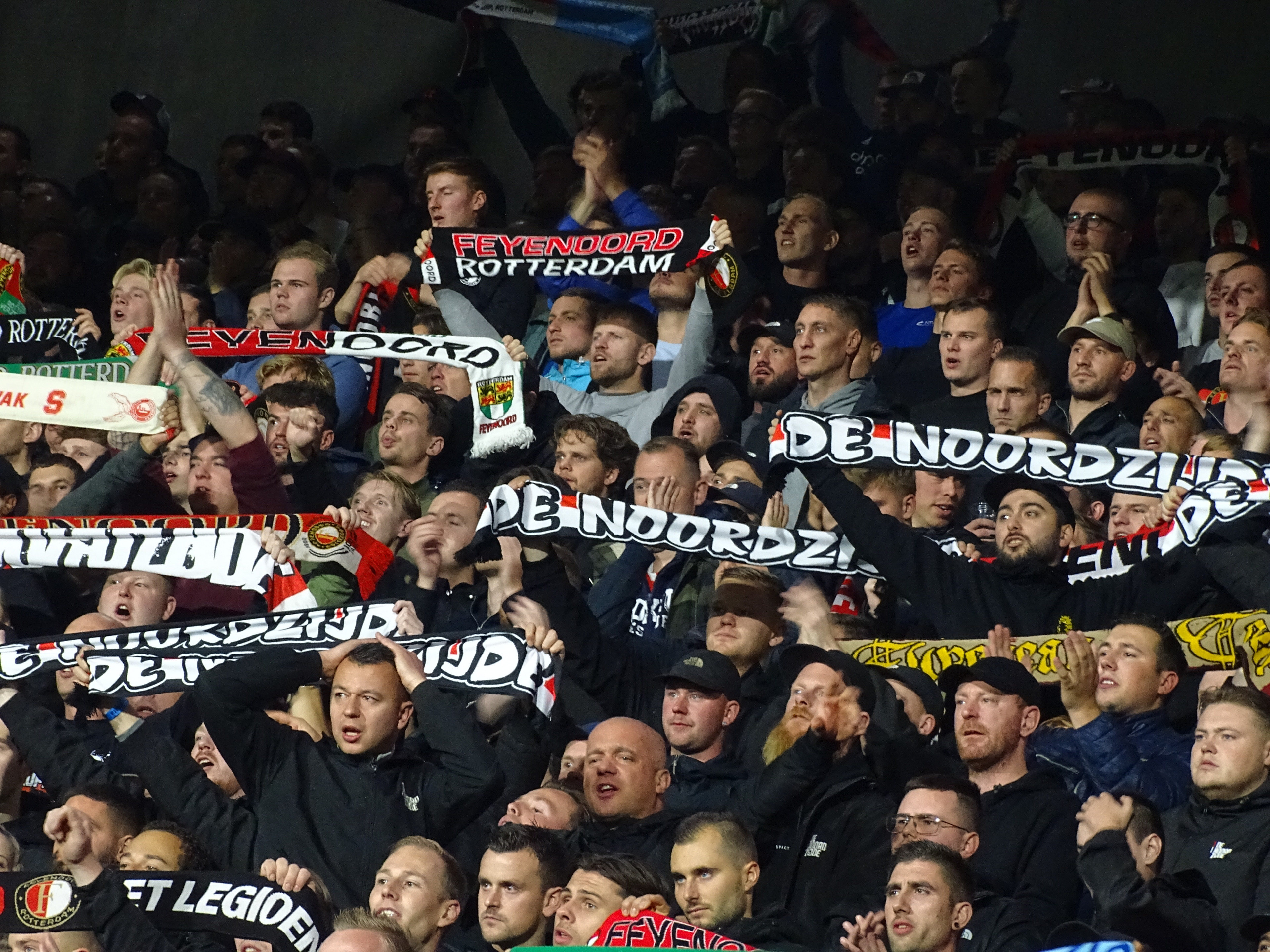 feyenoord-lazio-roma-3-1-jim-breeman-sports-photography-18