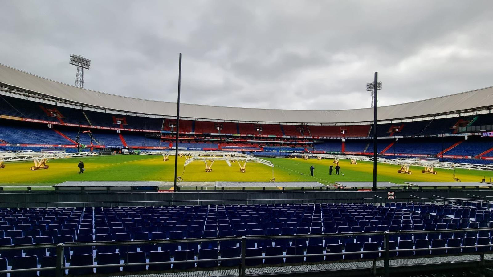 Géén netten voor de tv-camera's bij Feyenoord-Celtic