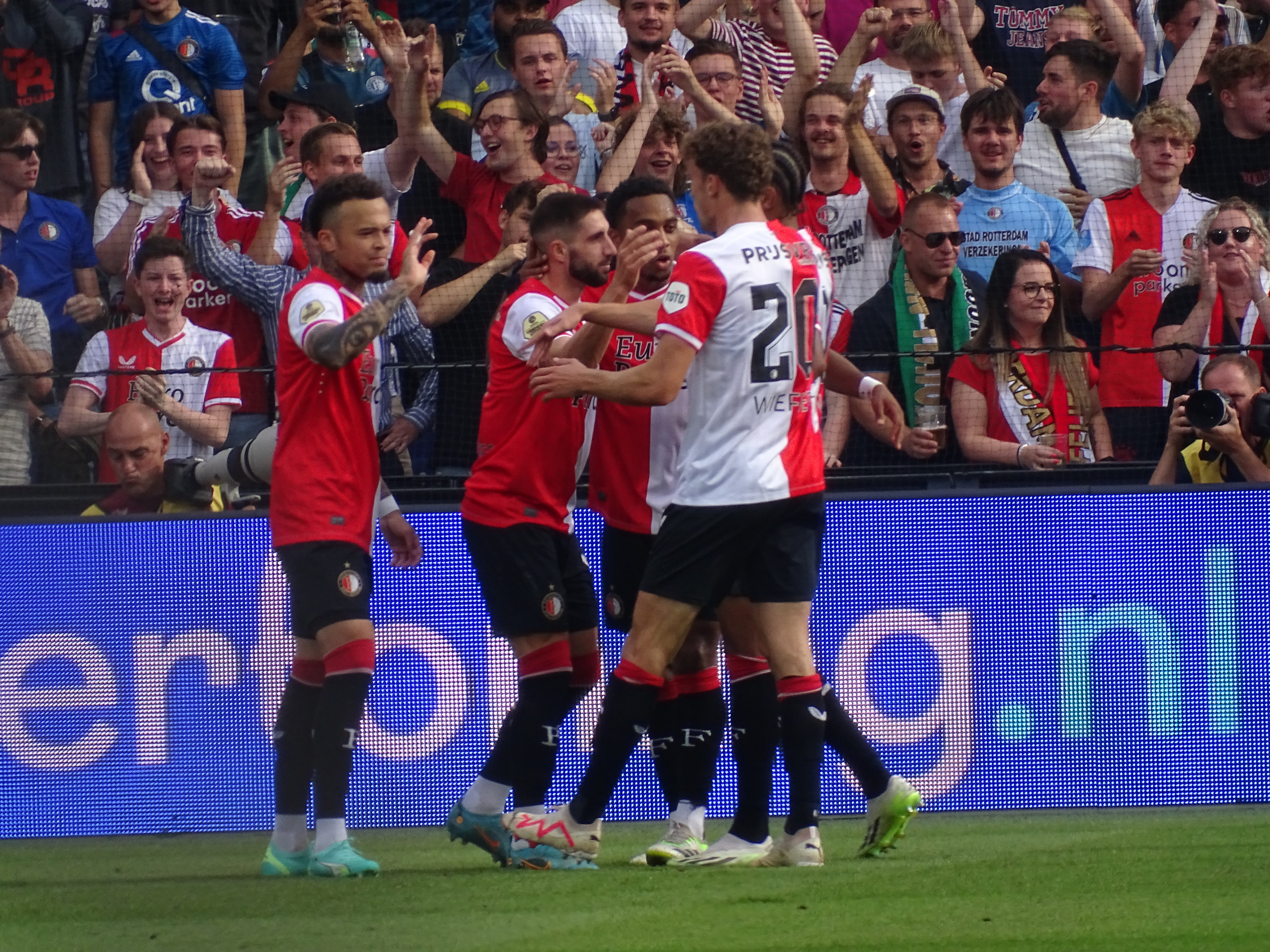 feyenoord-sc-heerenveen-6-1-jim-breeman-sports-photography-6