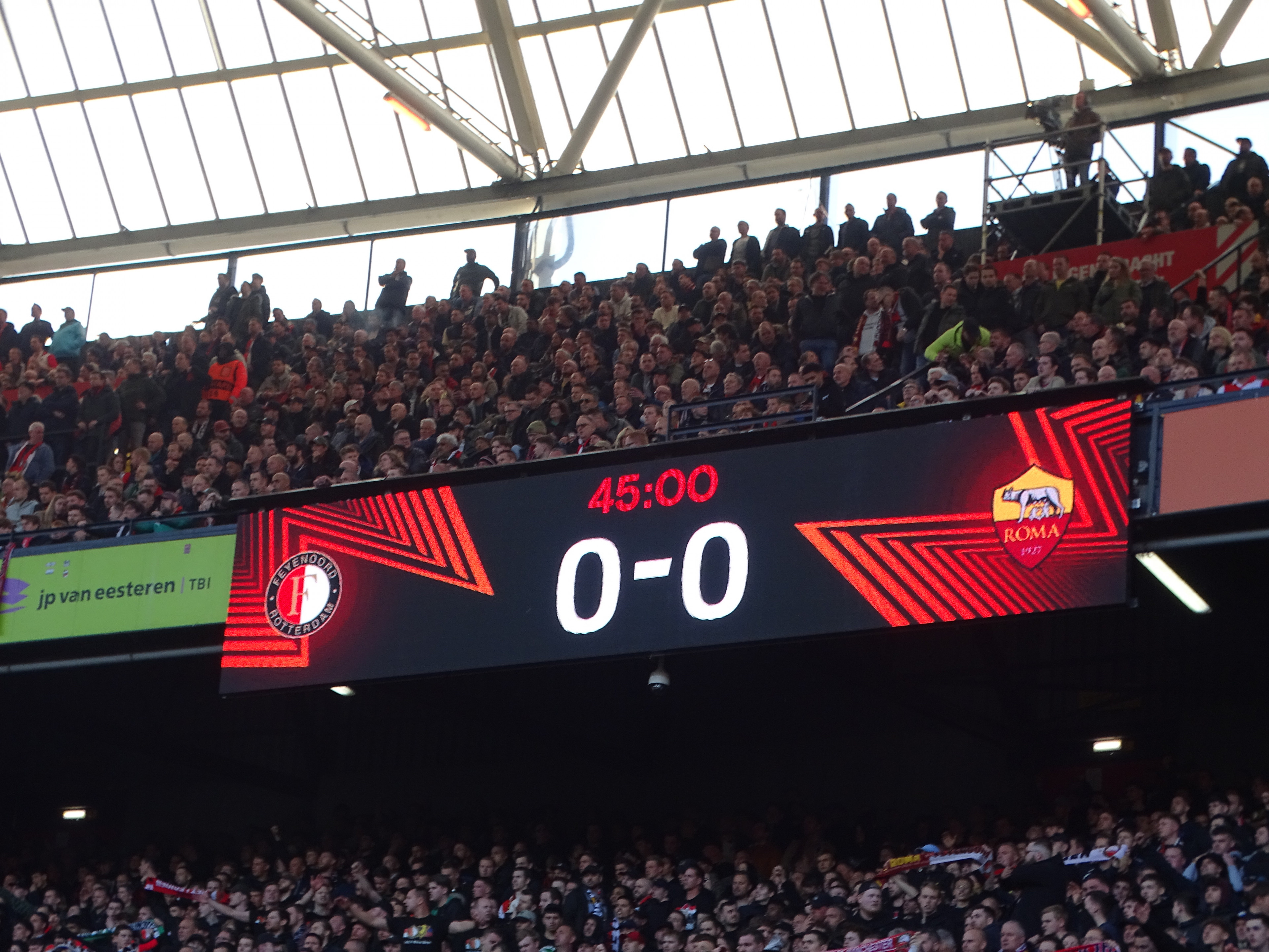 feyenoord-as-roma-1-0-13-04-2023-jim-breeman-sports-photography-34