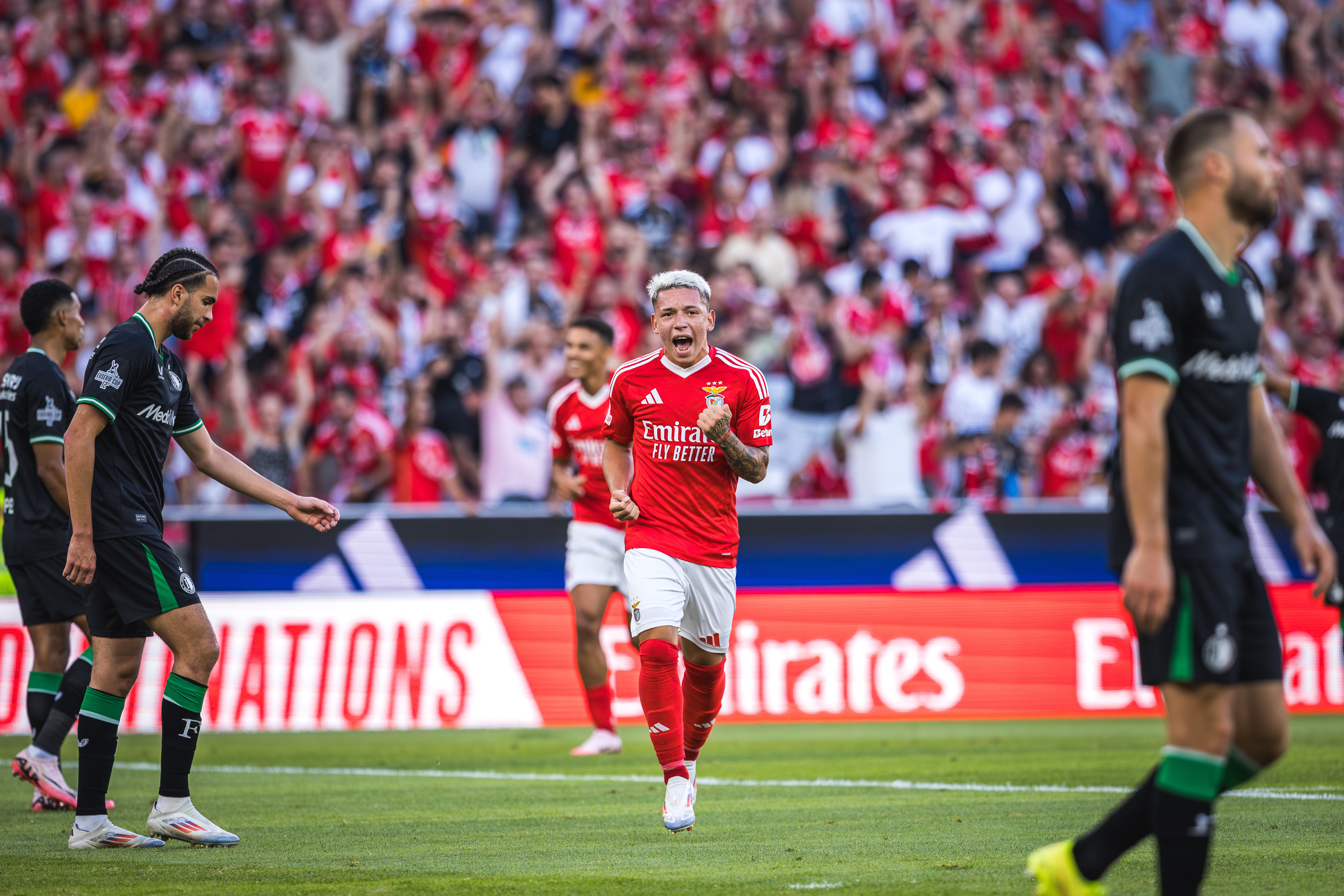 "Feyenoord liet komst van Benfica-speler Gianluca Prestianni lopen"