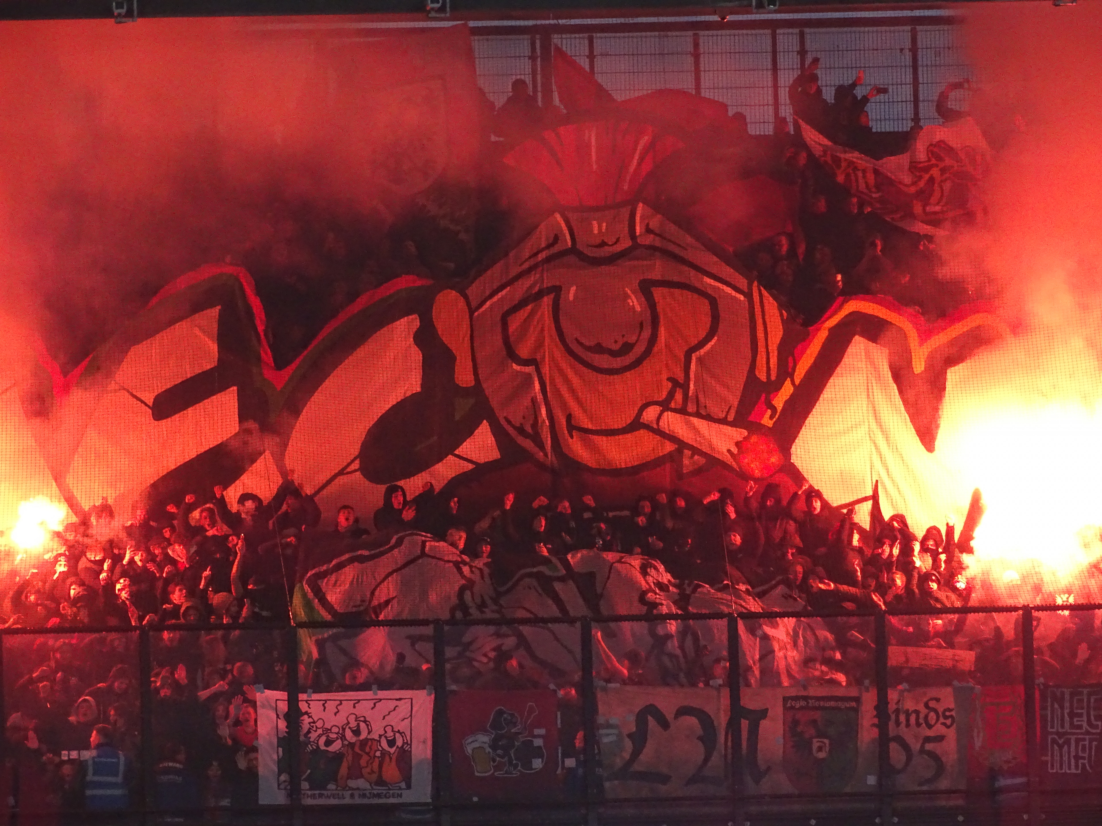 Tifo-groep NEC haalt recordbedrag op in aanloop naar bekerfinale