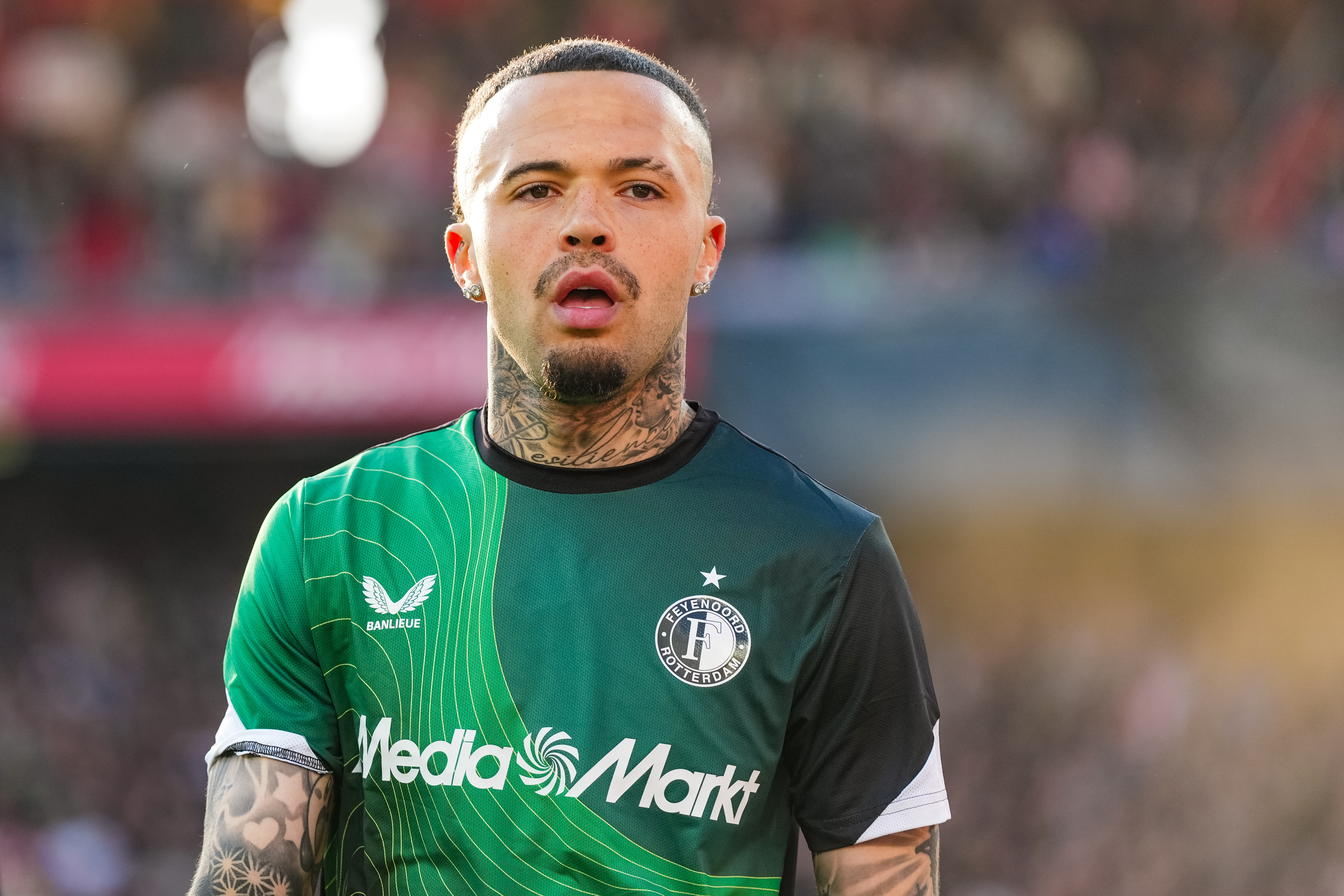 VI: 'Feyenoord rekent op vertrek Quilindschy Hartman'