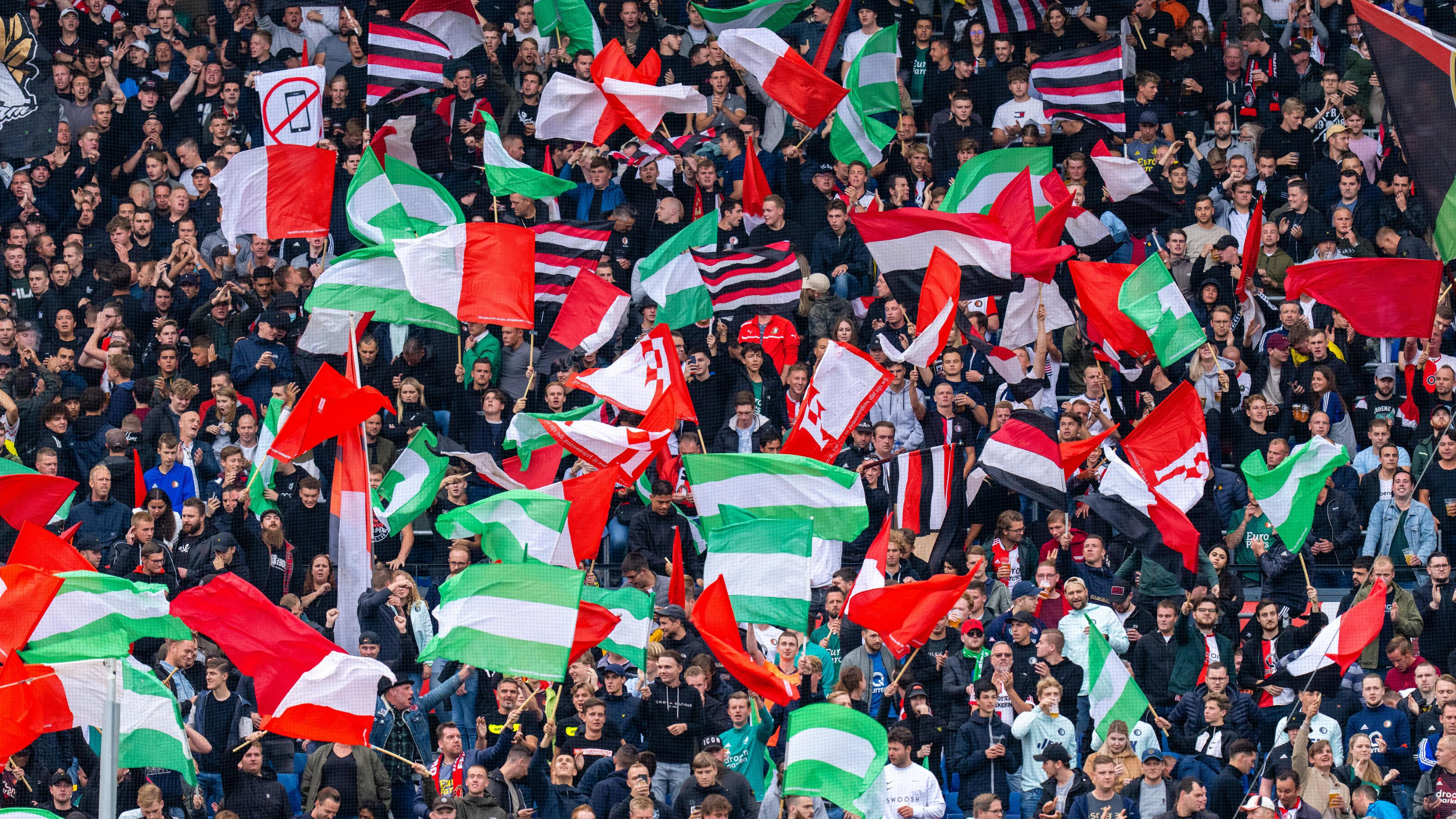 Feyenoord hangt vandaag de vlag uit: 114 jaar!