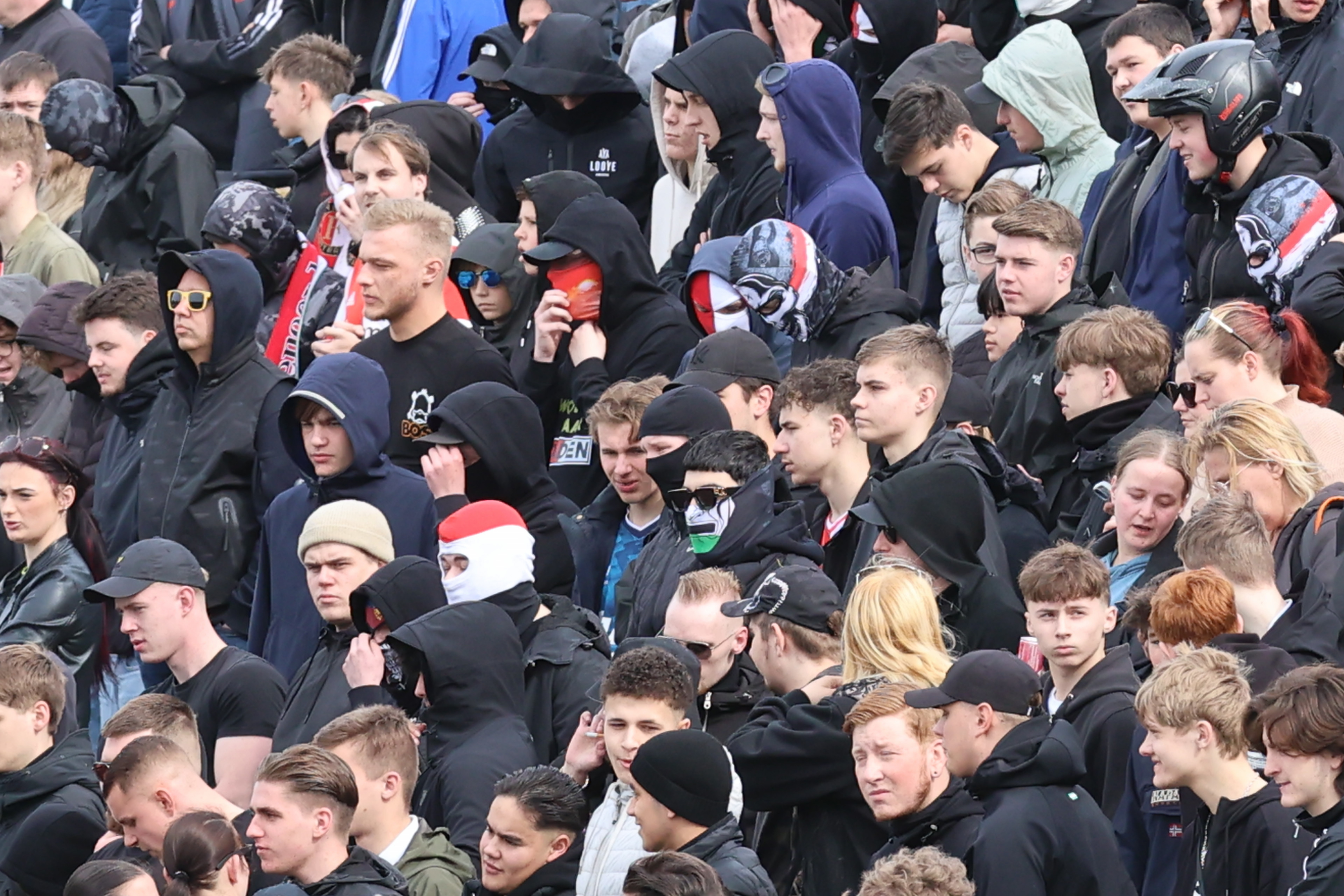 laatste-training-voor-de-klassieker-thuis-jim-breeman-sports-photography-7