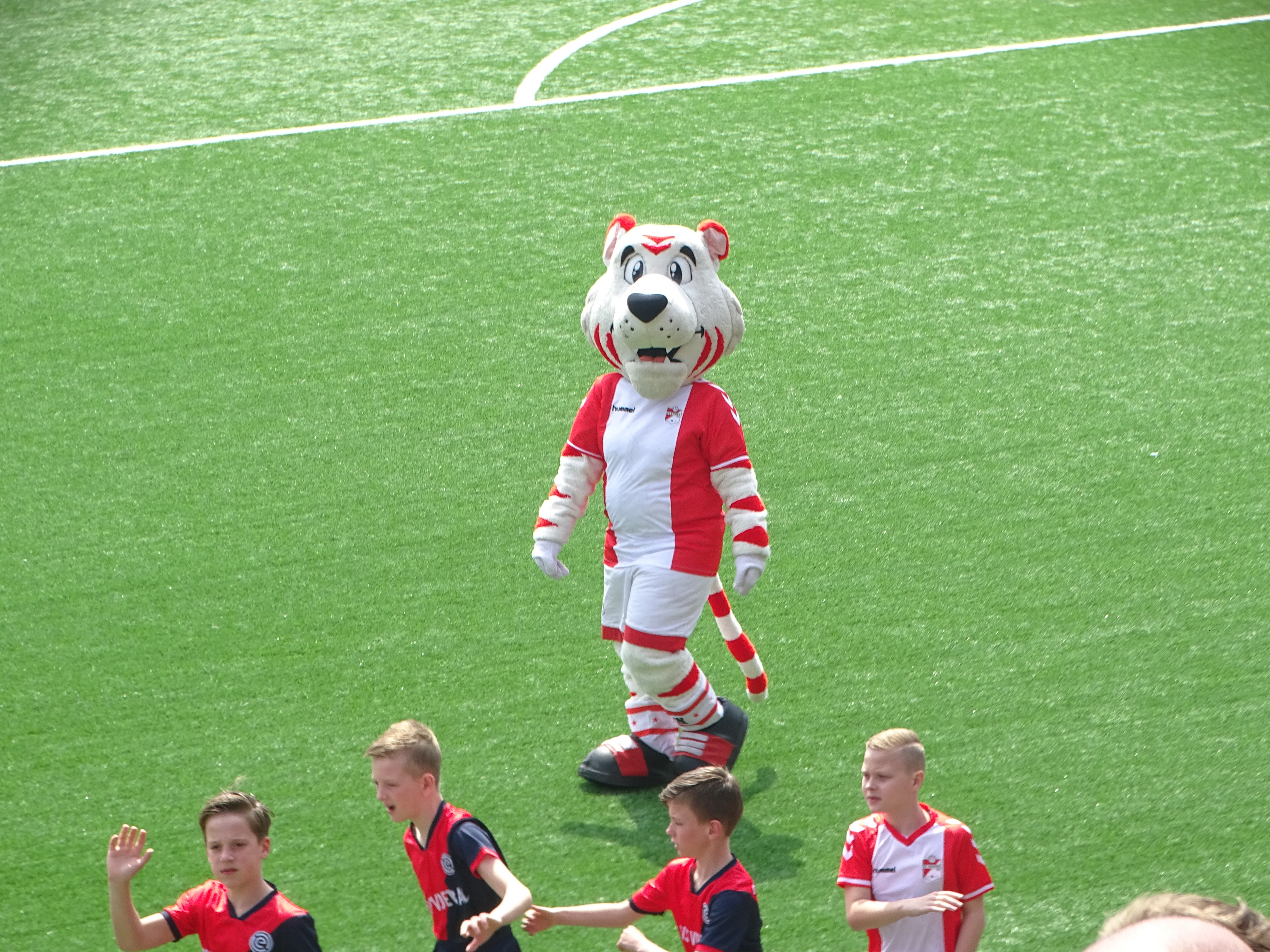 fc-emmen-feyenoord-1-3-jim-breeman-sports-photography-12