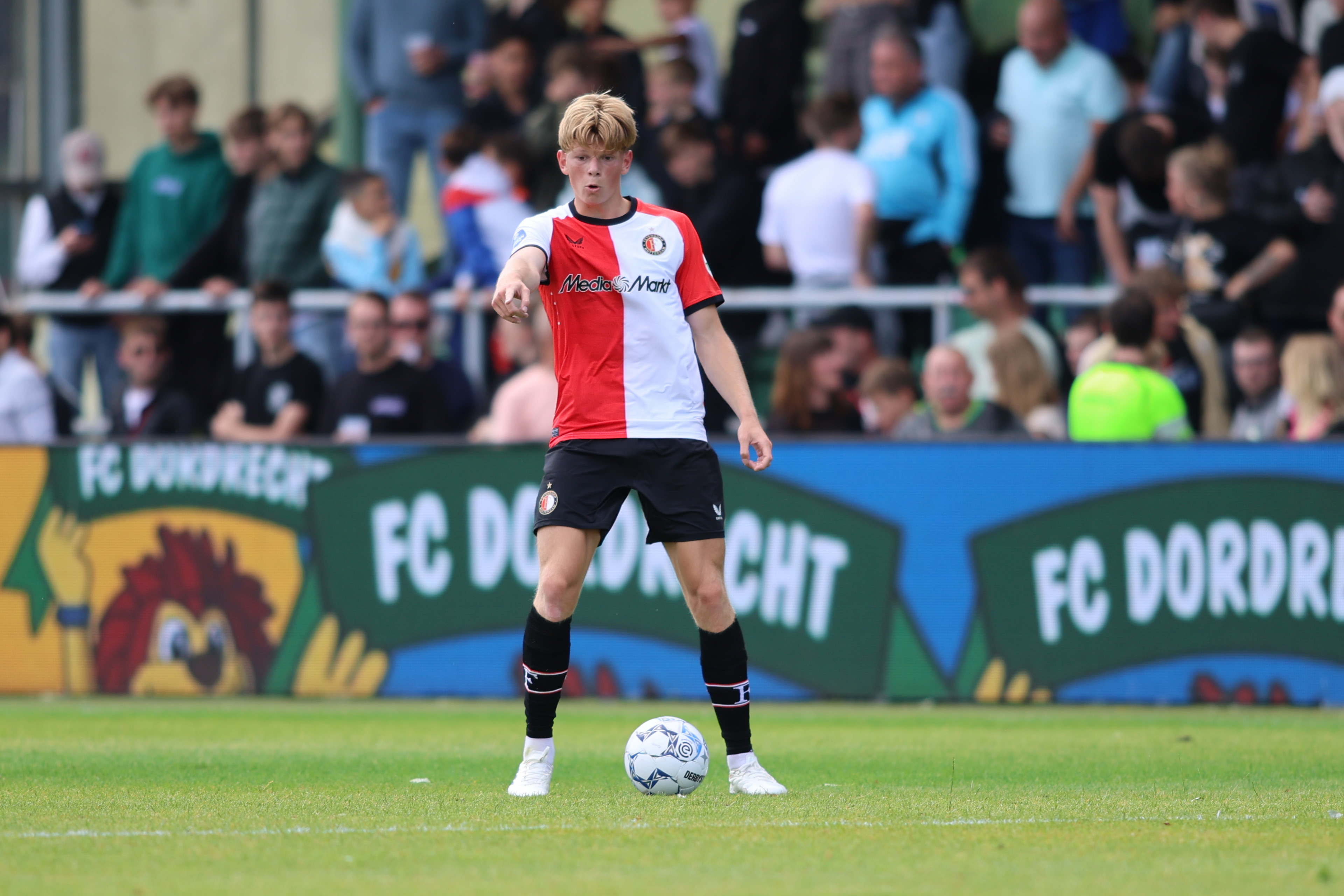 fc-dordrecht-vs-feyenoord-04-jim-breeman-sports-photography-101